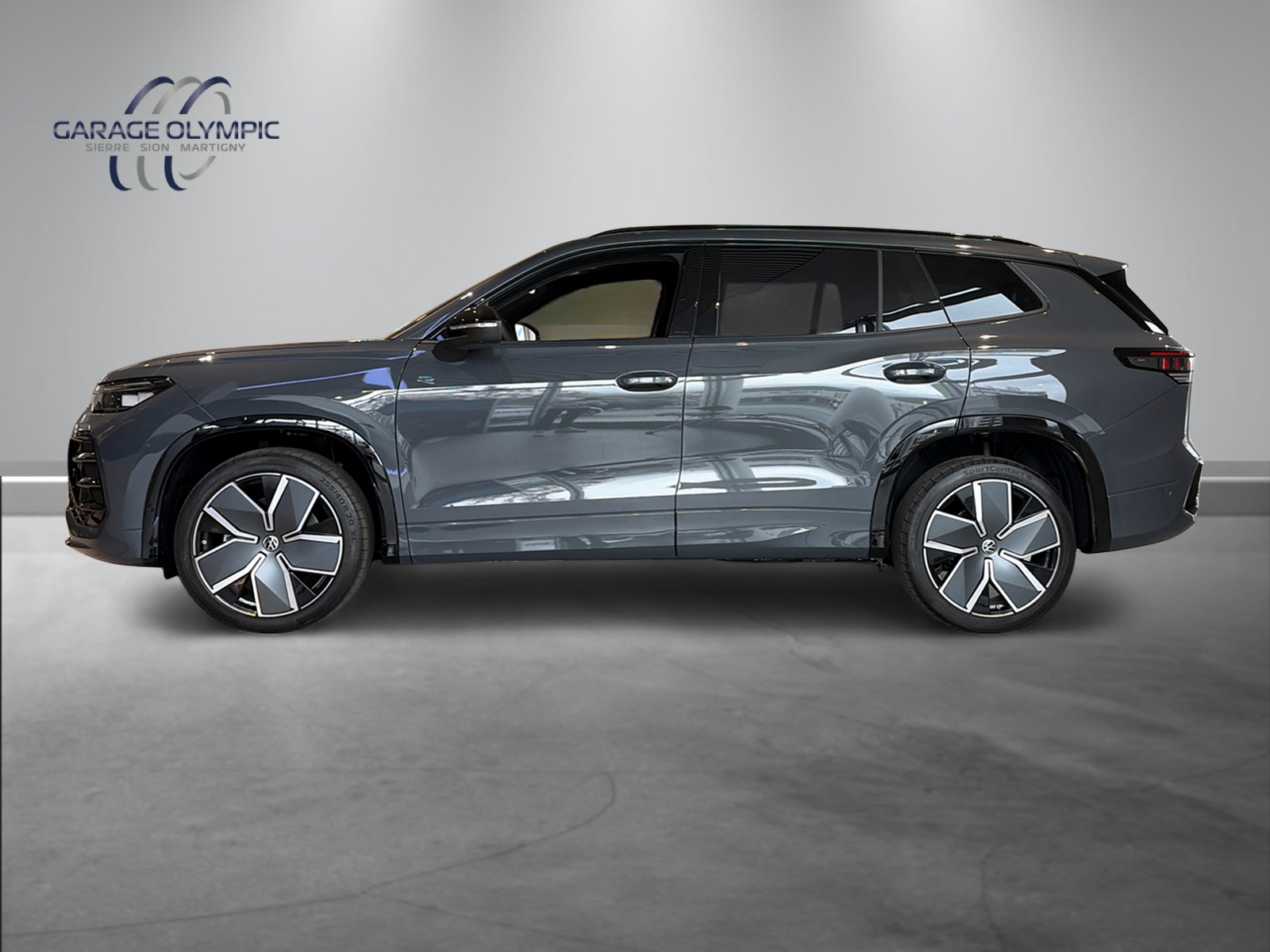 VW Tayron 2.0 TSI R-Line Plus DSG 4Motion-image-1