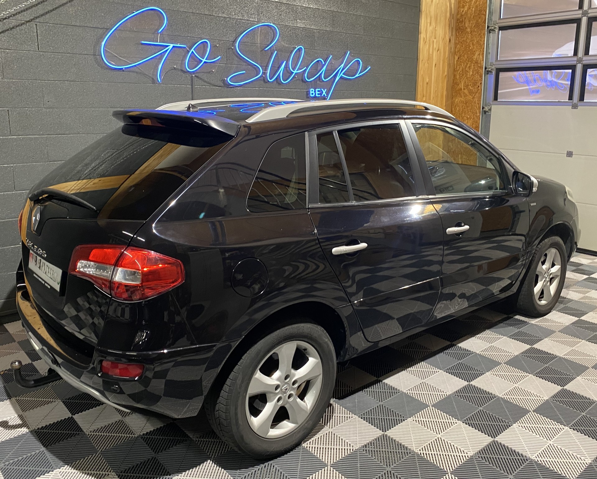 RENAULT Koleos 2.5 Bose 4x4-image-3