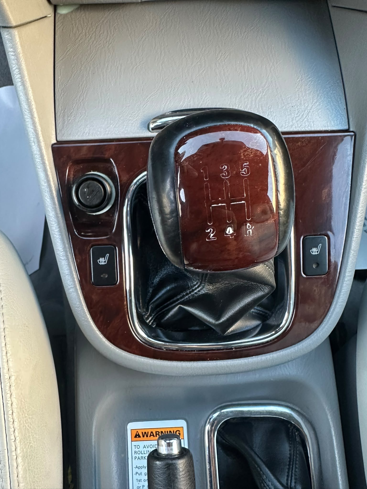 SUZUKI Grand Vitara 2.7 V6 Wagon-image-14