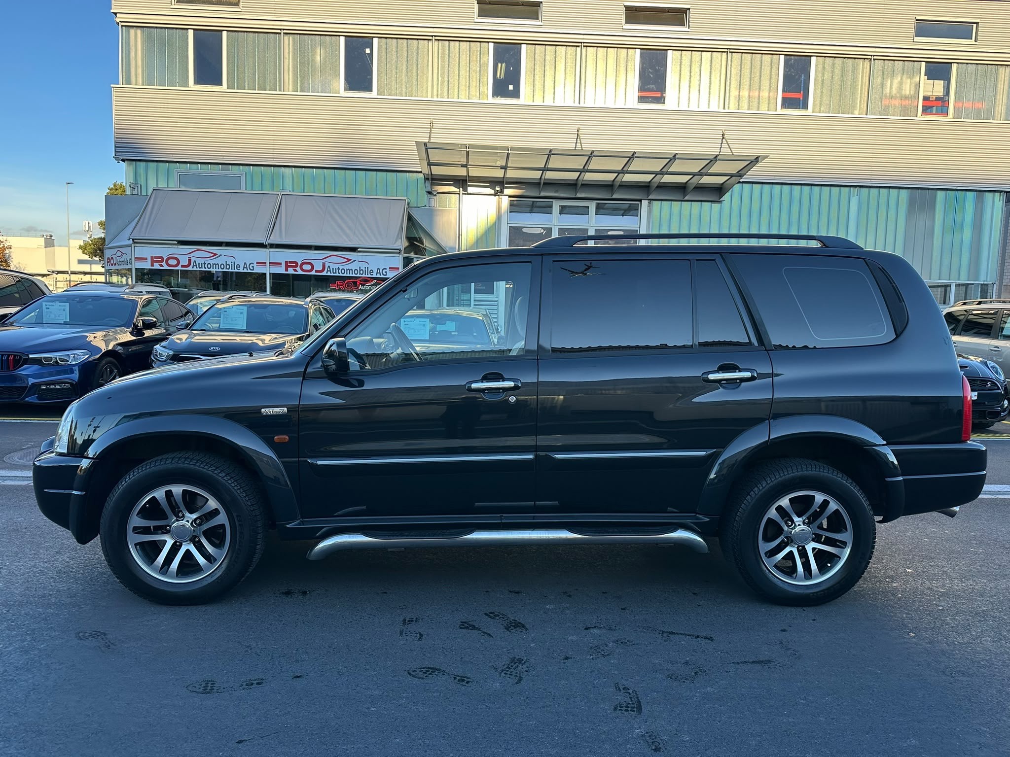 Car photo