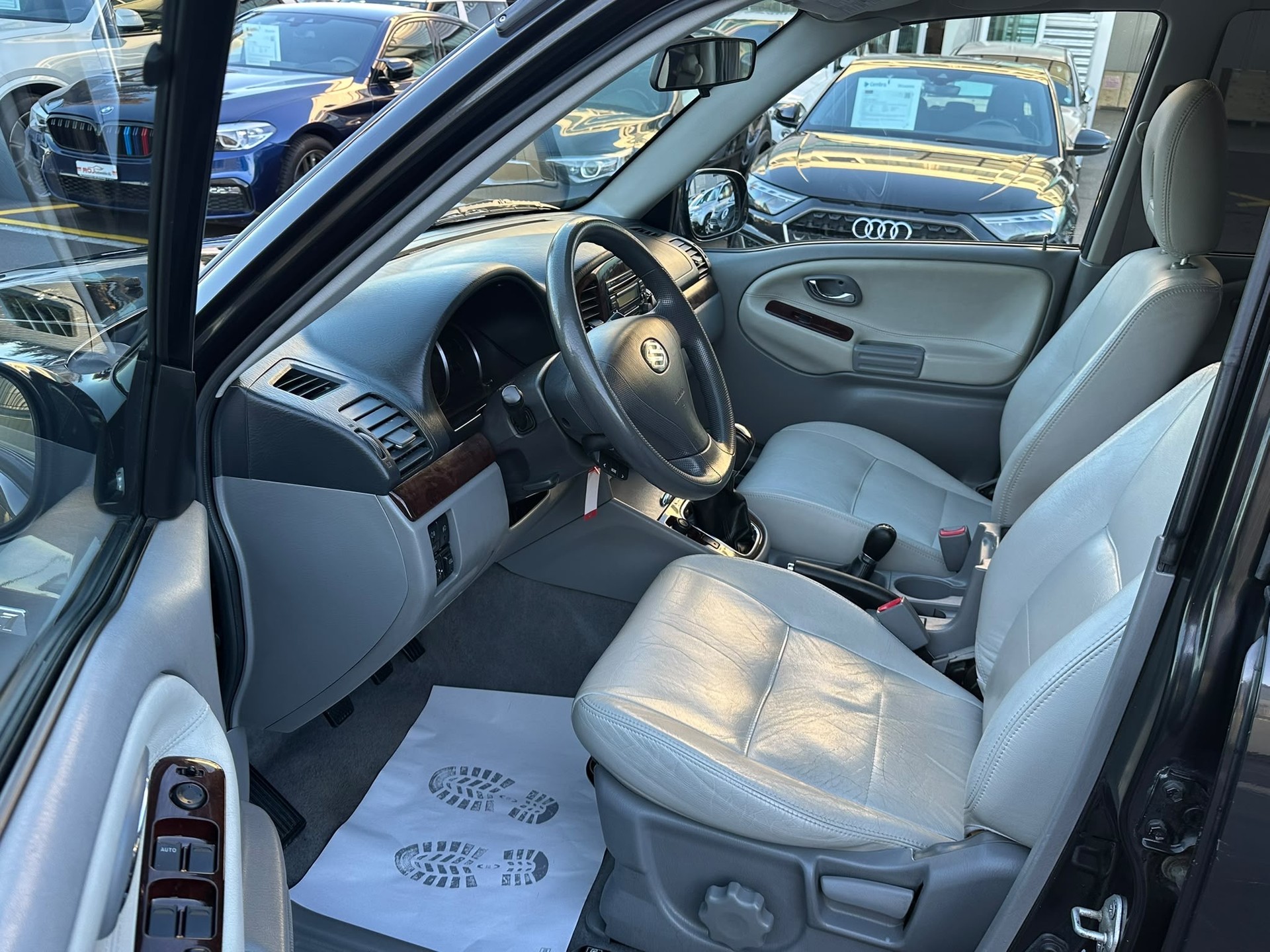 SUZUKI Grand Vitara 2.7 V6 Wagon-image-8