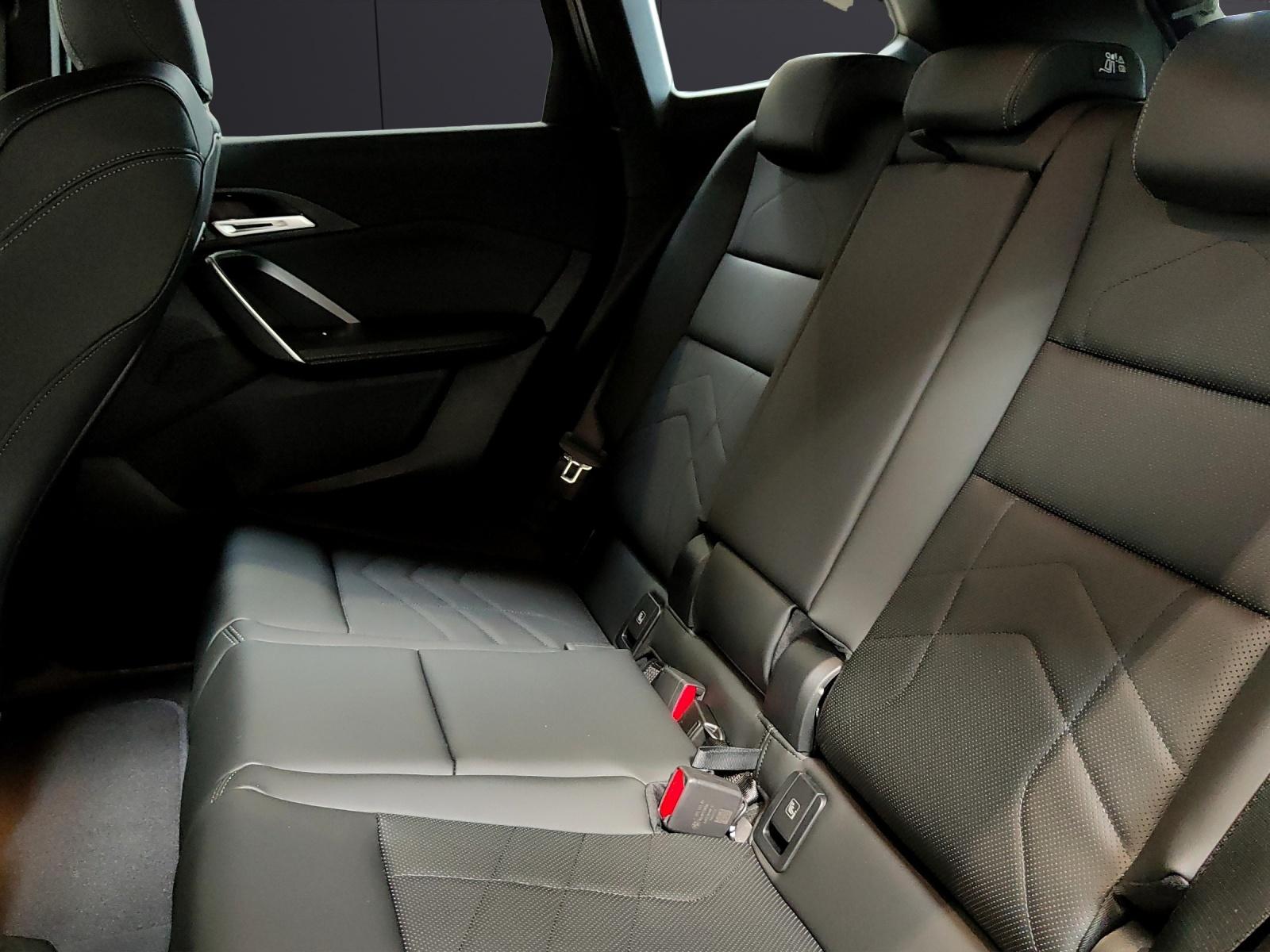 BMW X1 U11 30e xDrive paddles-image-16