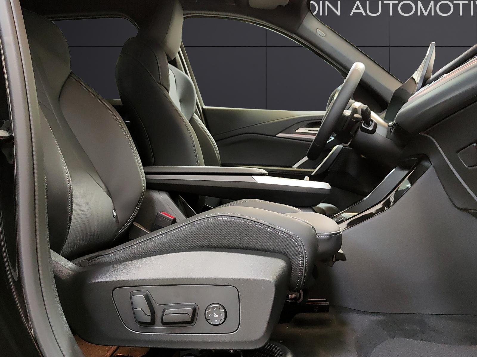 BMW X1 U11 30e xDrive paddles-image-18