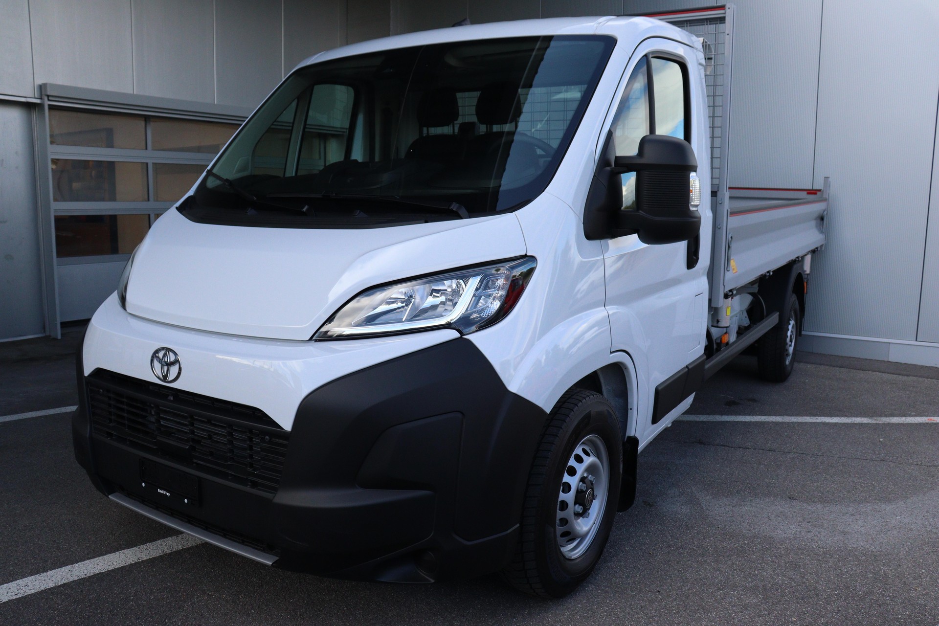 TOYOTA PROACE MAX Kab.-Kipper 3.5 L3 2.2 D Active Heavy dreiseitig-image-0