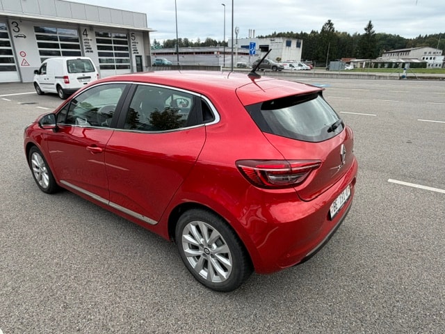 RENAULT Clio 1.6 E-Tech Intens-image-6