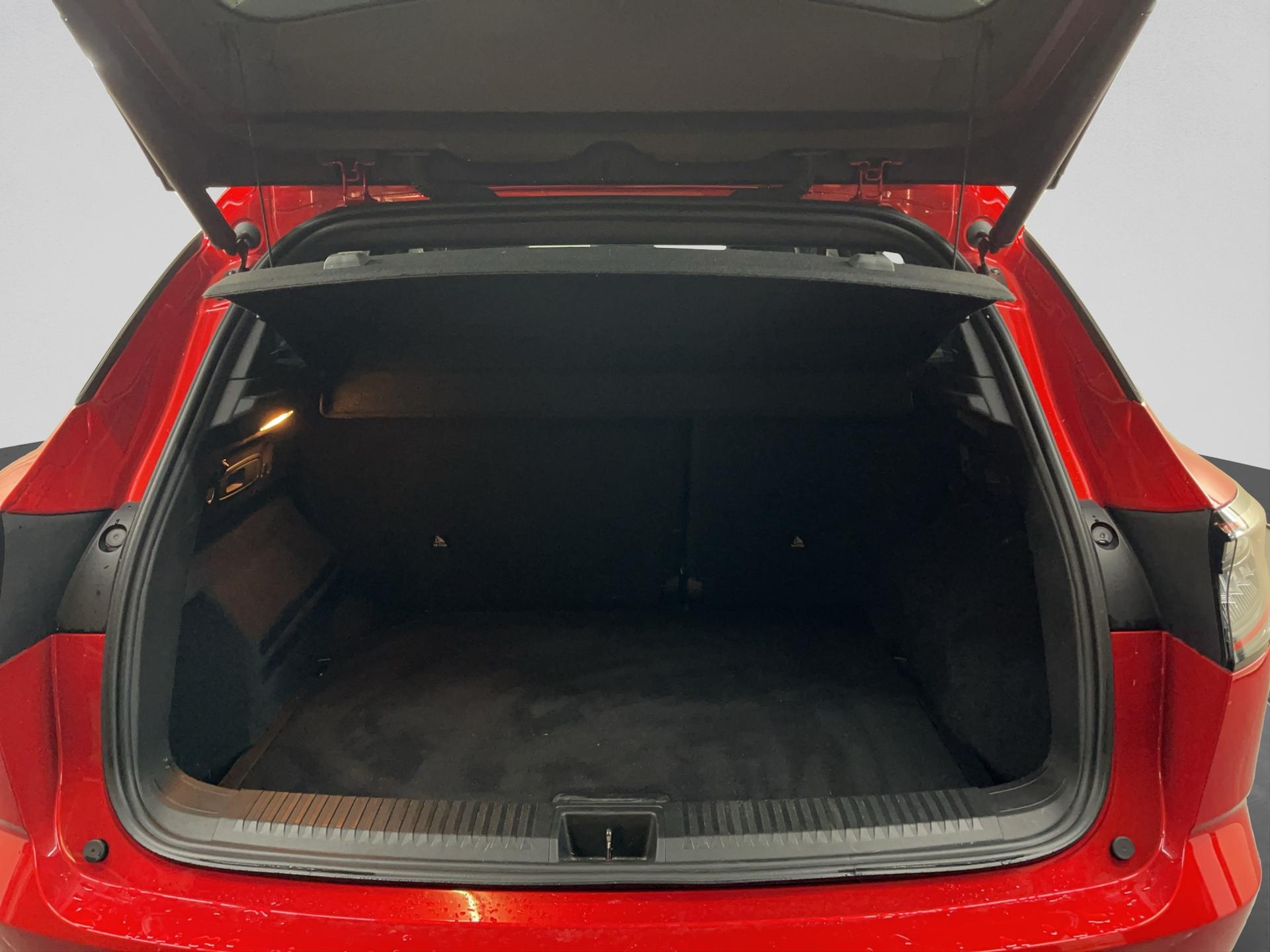 RENAULT Austral 1.2 HEV 200 Techno Esprit Alpine A-image-23