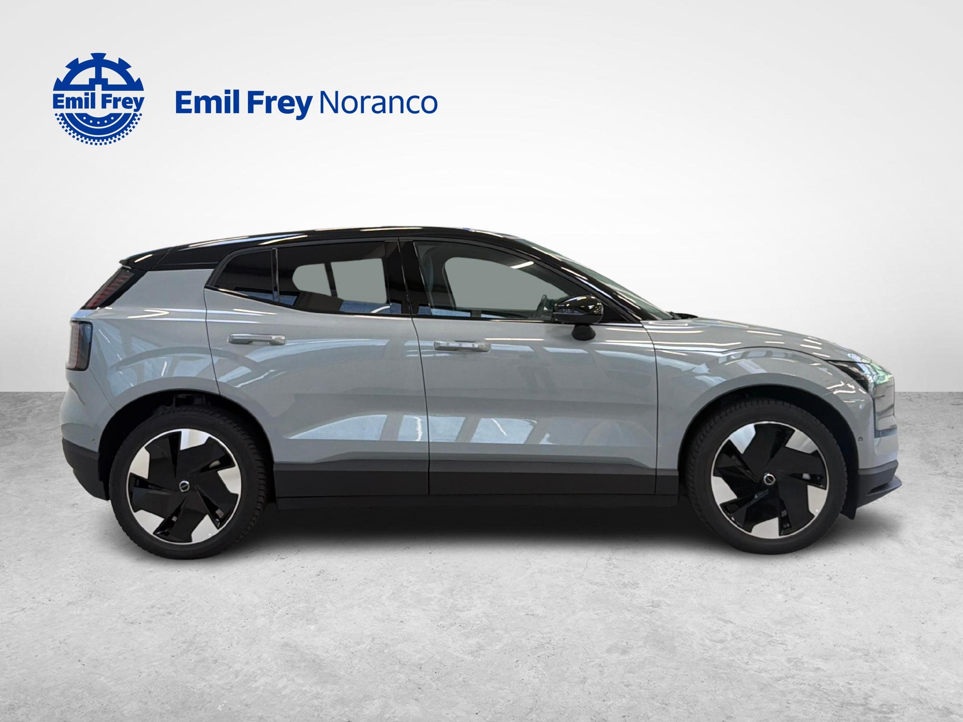 VOLVO EX30 E60 Twin Ultra Performance AWD - Ruote invernali incluse-image-5
