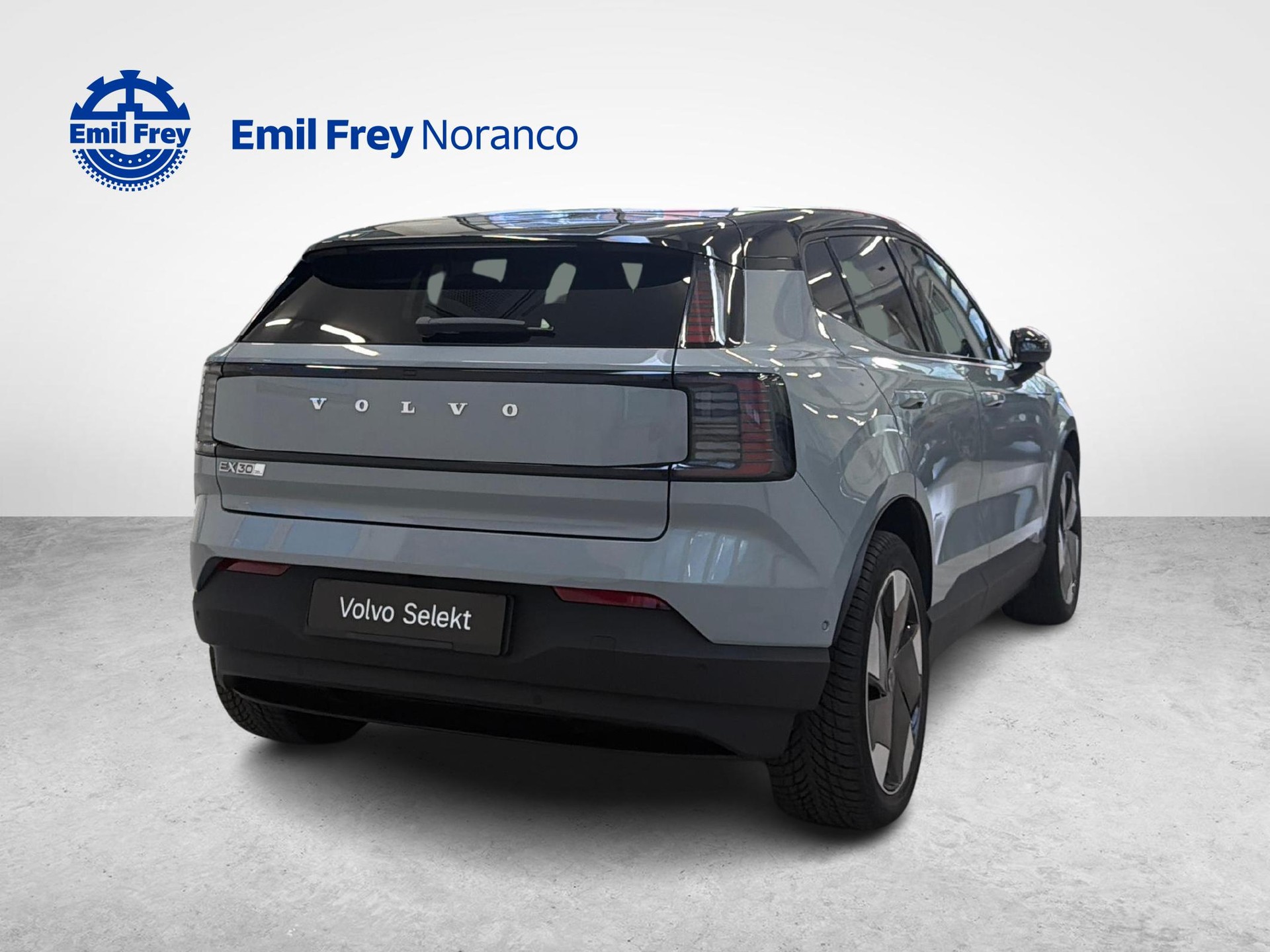 VOLVO EX30 E60 Twin Ultra Performance AWD - Ruote invernali incluse-image-4