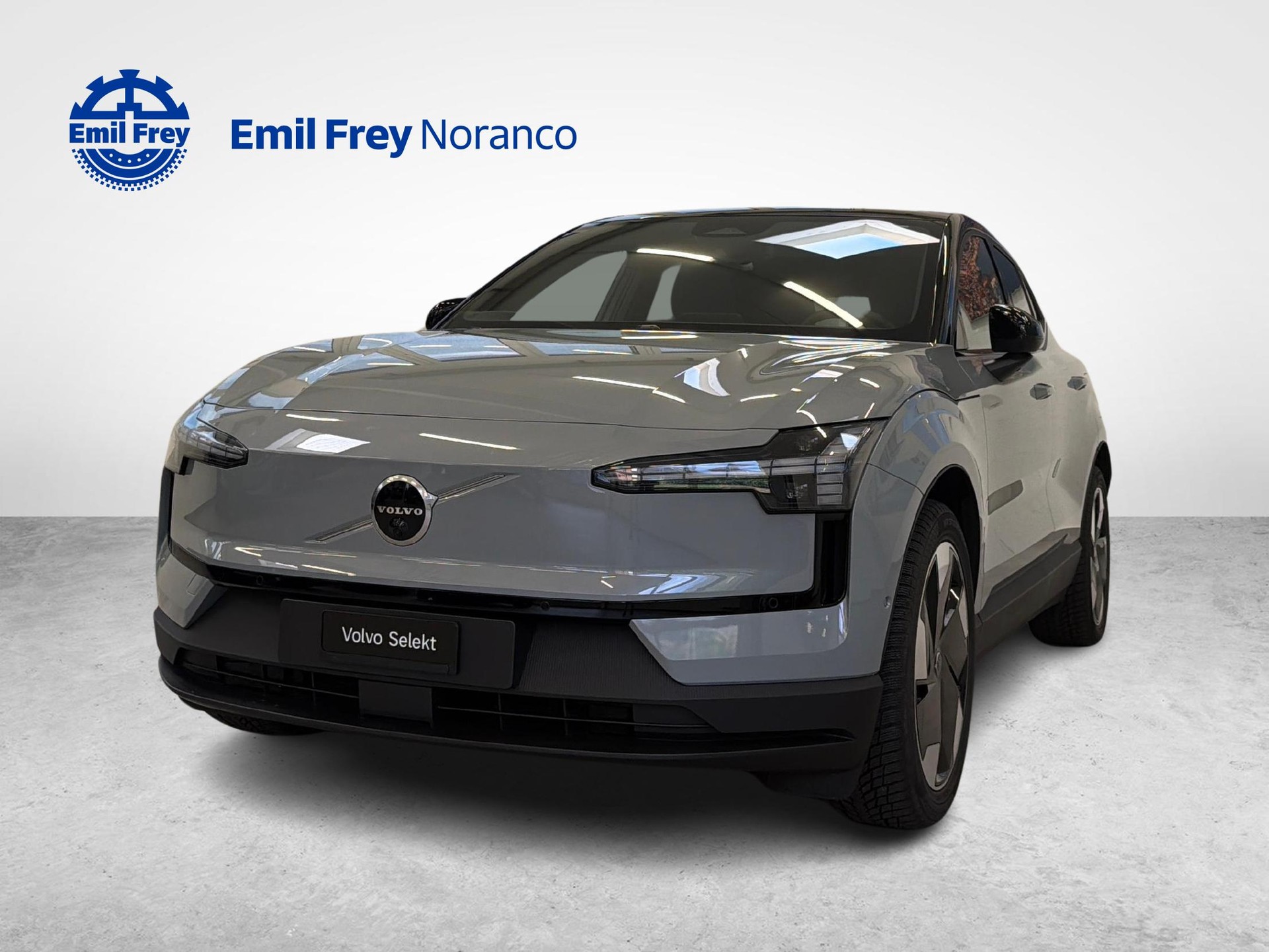 VOLVO EX30 E60 Twin Ultra Performance AWD - Ruote invernali incluse-image-0