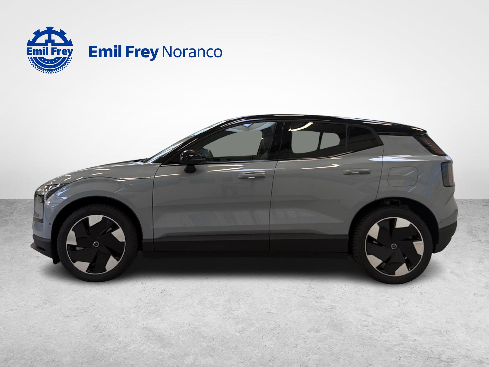 VOLVO EX30 E60 Twin Ultra Performance AWD - Ruote invernali incluse-image-1