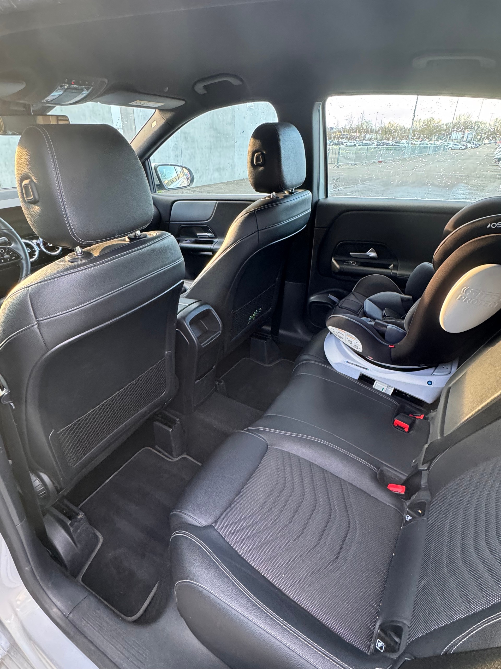 MERCEDES-BENZ B 200 d-image-5