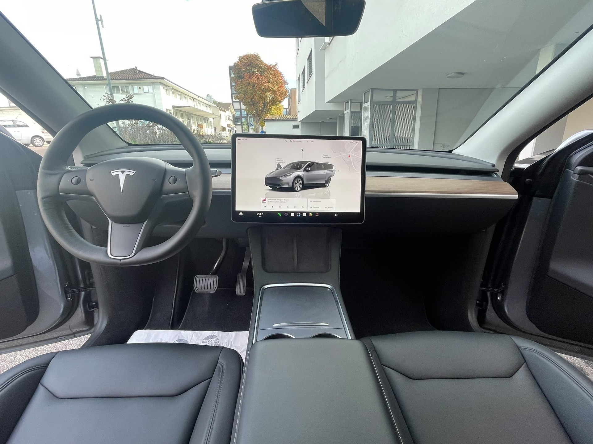 TESLA Model Y RWD – 430 km WLTP | 299 PS | QUICKSILVER | MADE IN BERLIN | WERKSGARANTIE-image-11