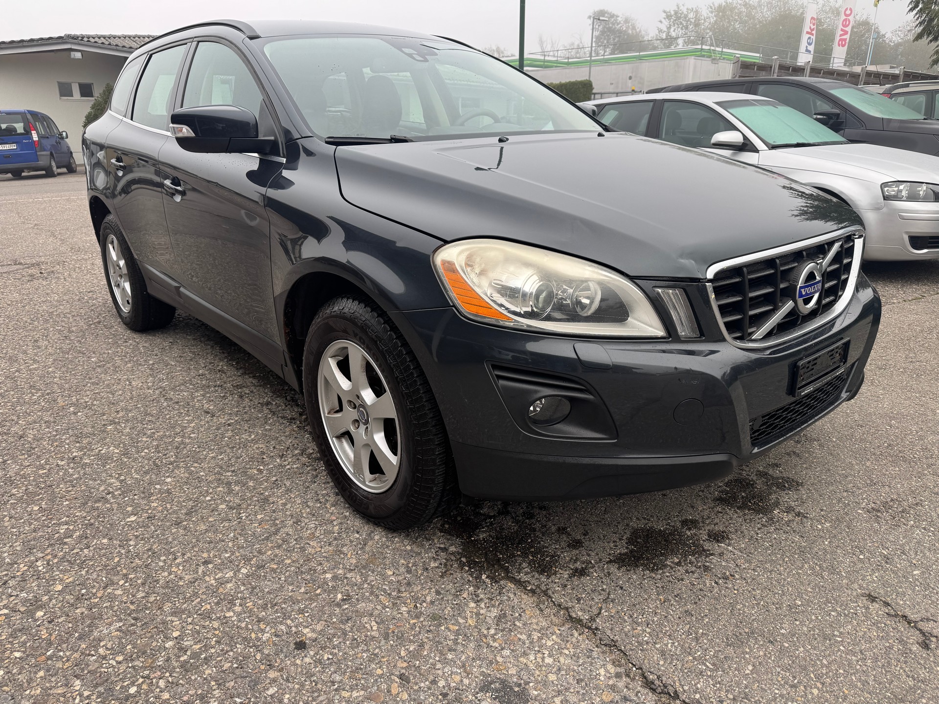 VOLVO XC60 D5 AWD Geartronic-image-6
