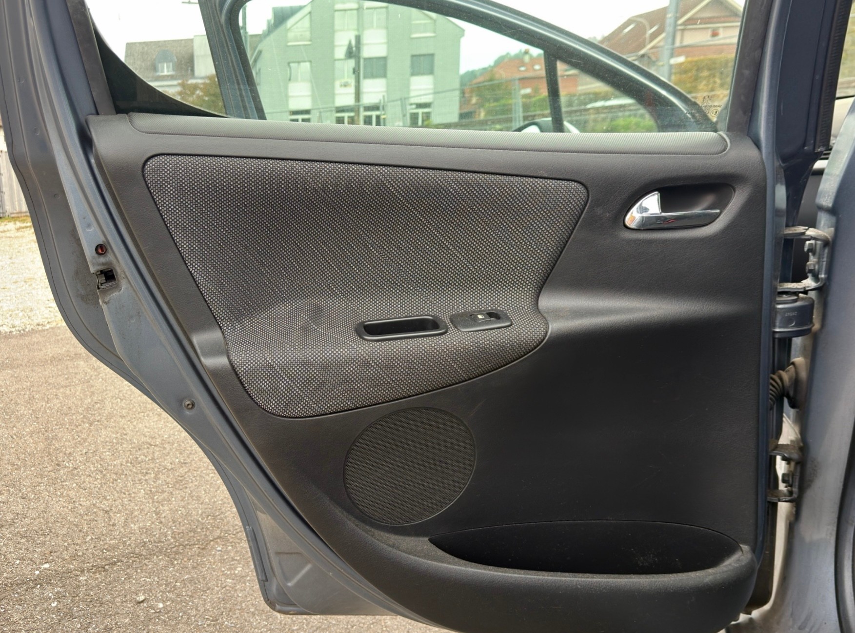 PEUGEOT 207 1.6 16V Sport Pack-image-14