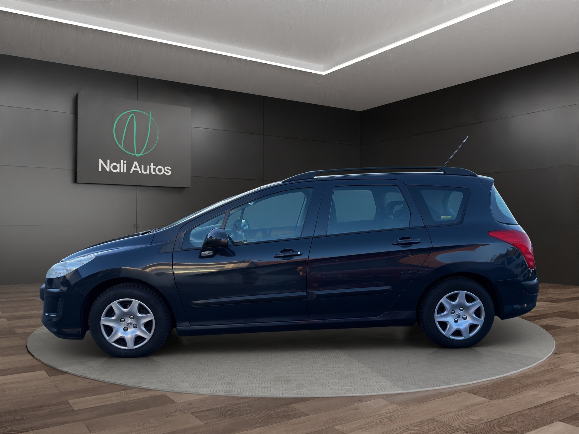 PEUGEOT 308 SW 1.6 HDI Trendy-image-6