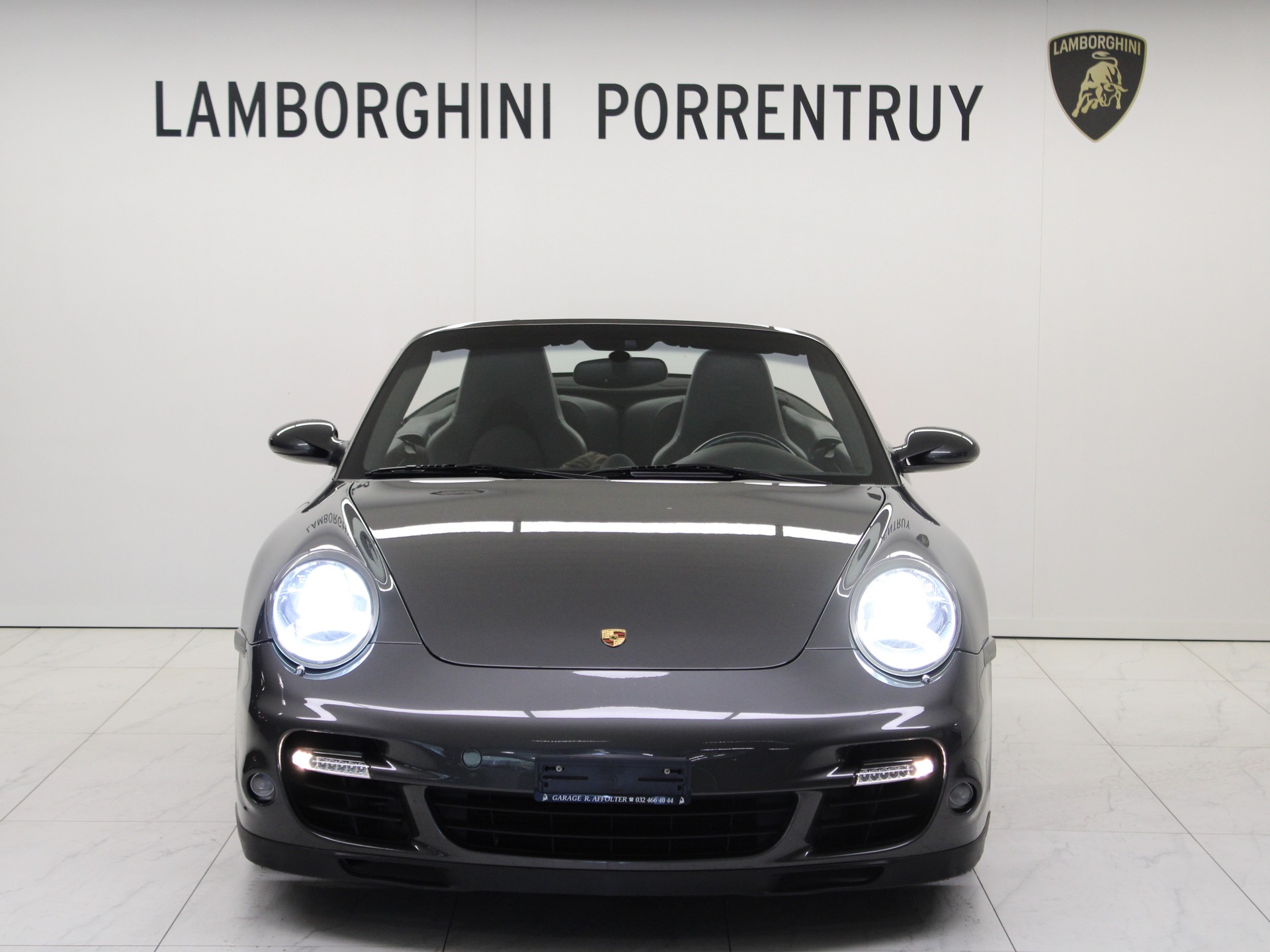 PORSCHE 911 Cabrio Turbo Tiptronic-image-4