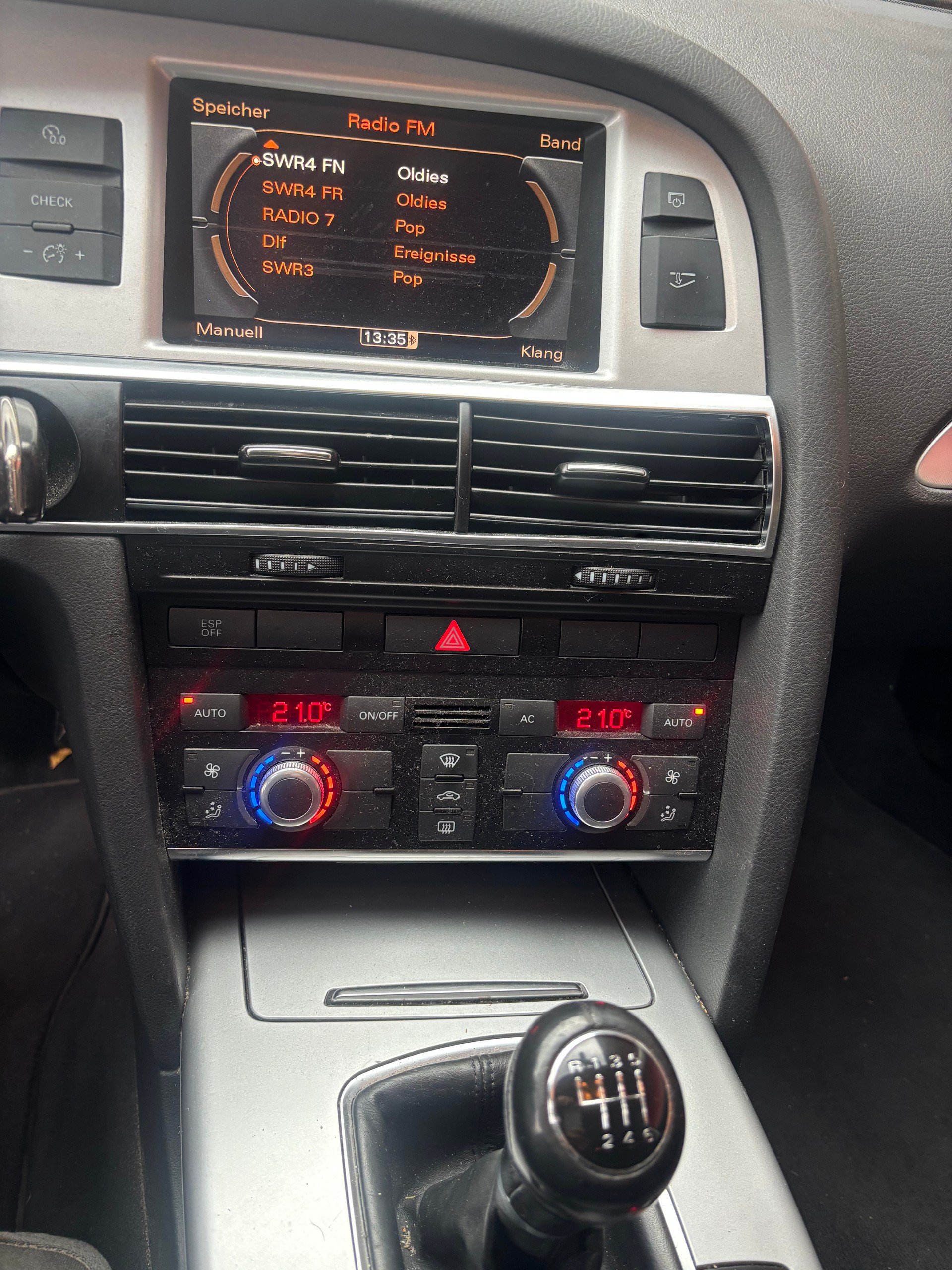 AUDI A6 Avant 2.0 TDIe-image-4