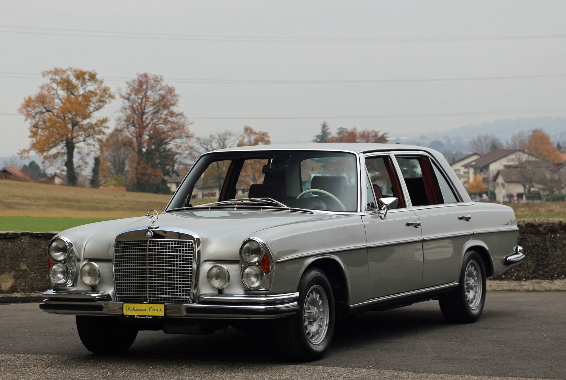 MERCEDES-BENZ 300 SEL 6.3-image-24