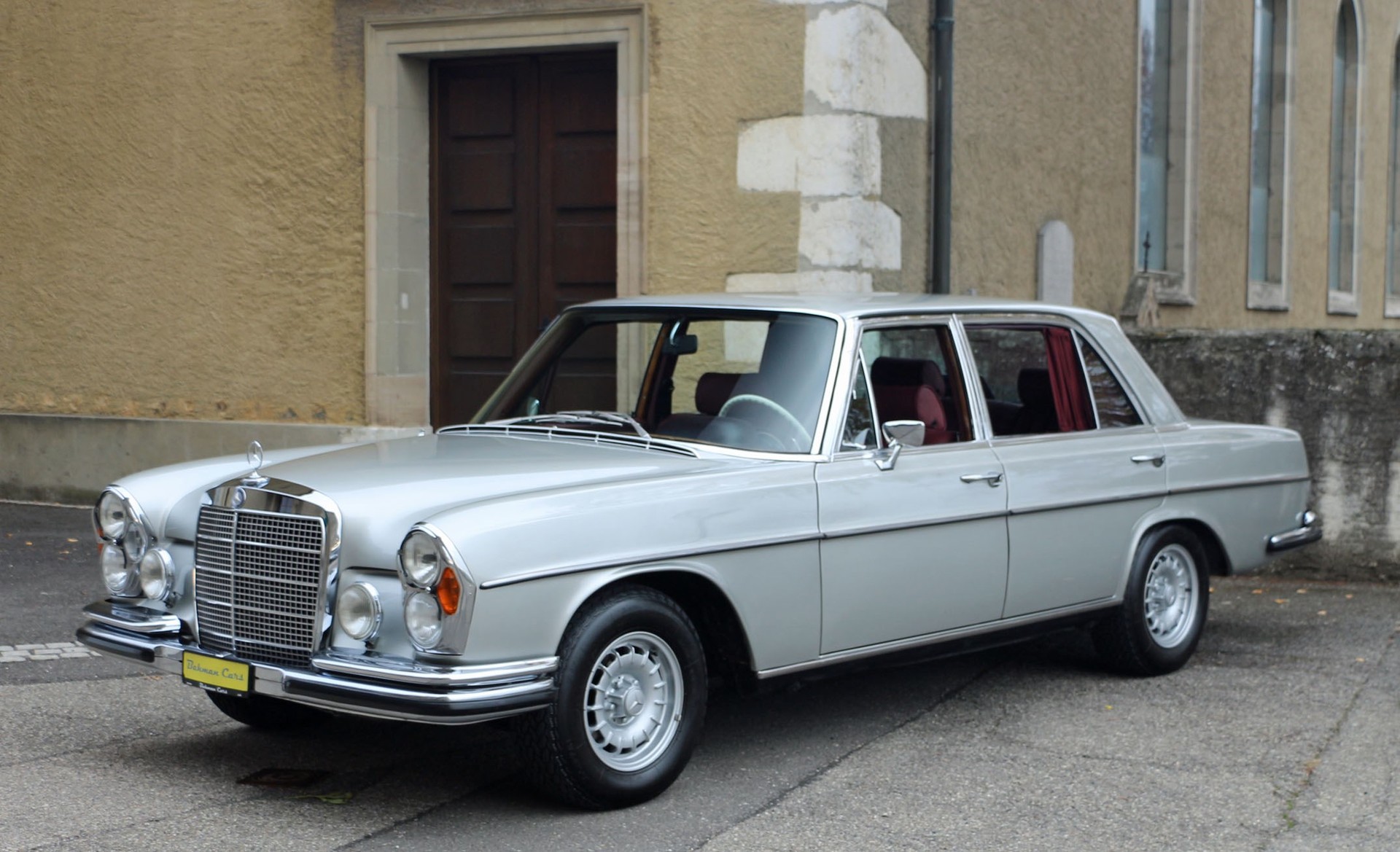 MERCEDES-BENZ 300 SEL 6.3-image-4