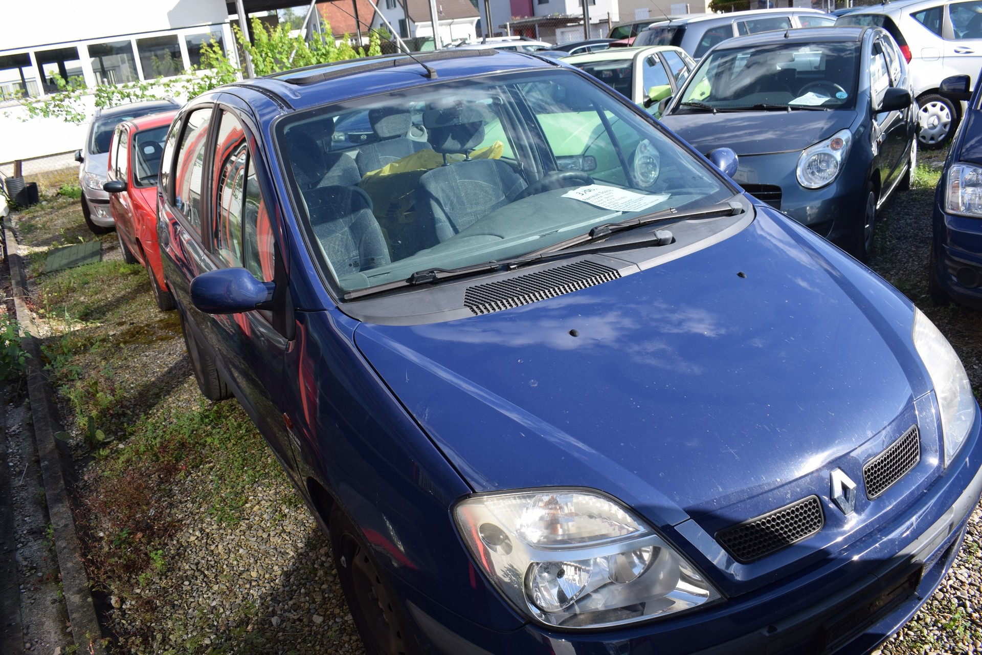 RENAULT Scénic 1.6 16V Dynamique Automatic-image-1