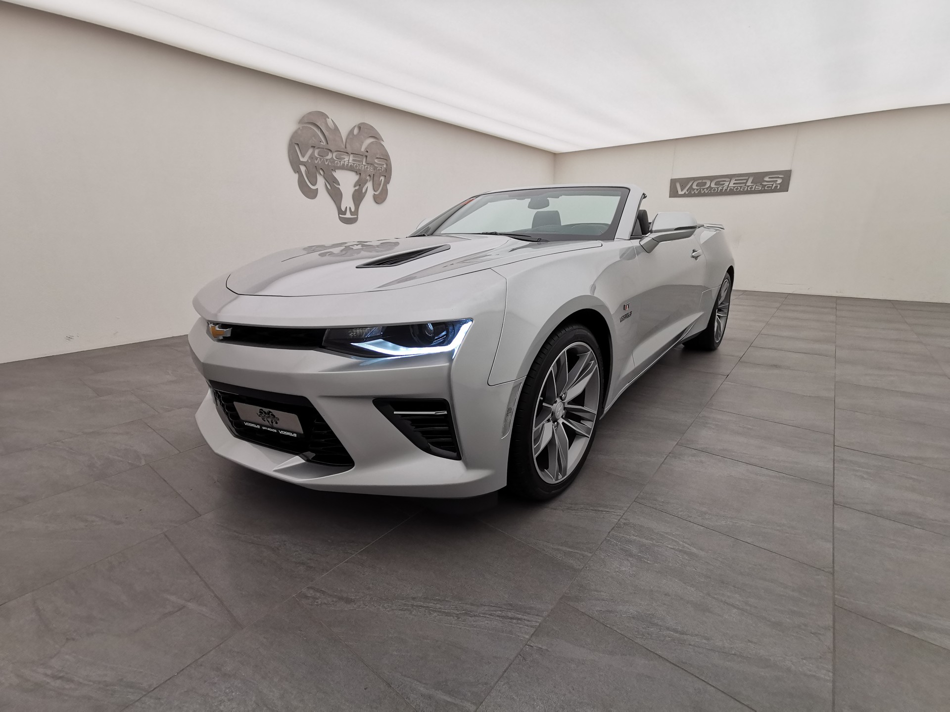 CHEVROLET Camaro Convertible 6.2 V8-image-1