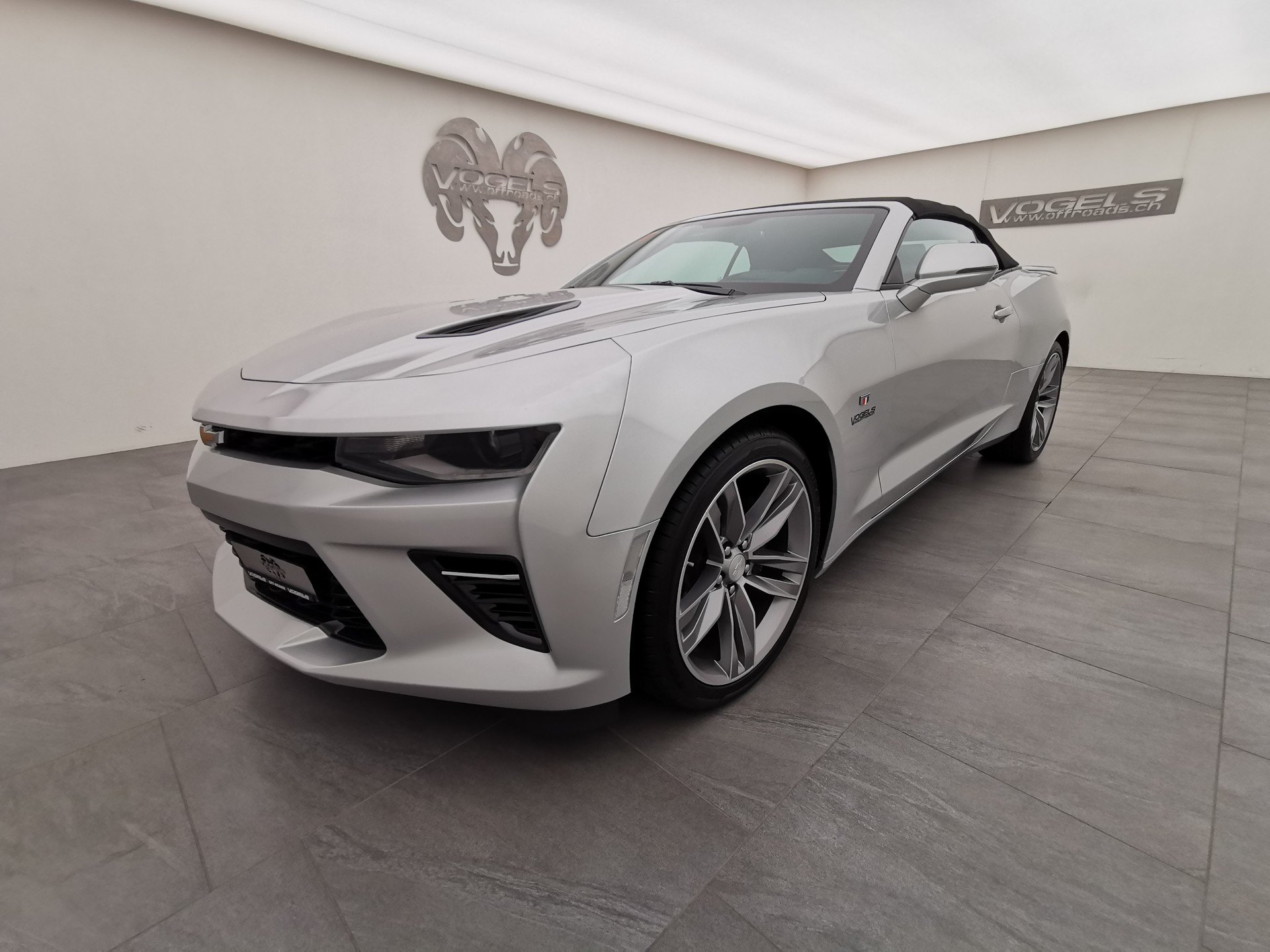 CHEVROLET Camaro Convertible 6.2 V8-image-7