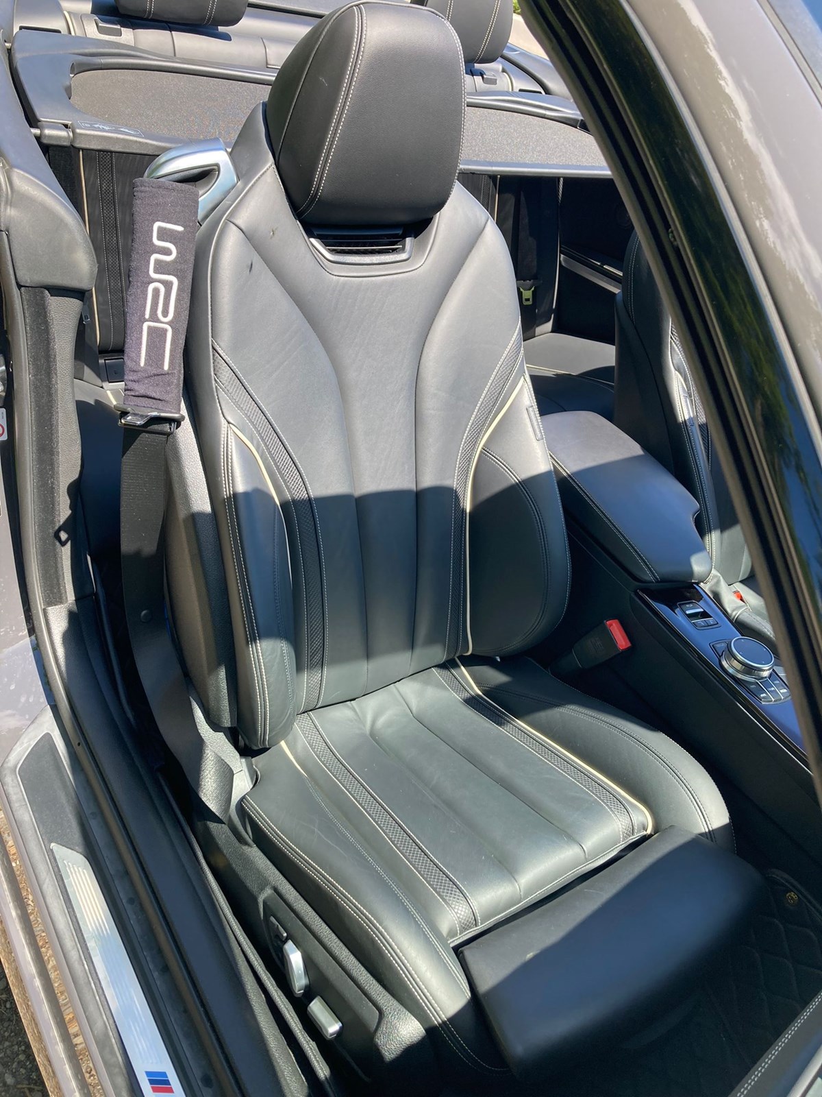 BMW 440i Cabriolet xDrive Colour Edition Steptronic-image-5