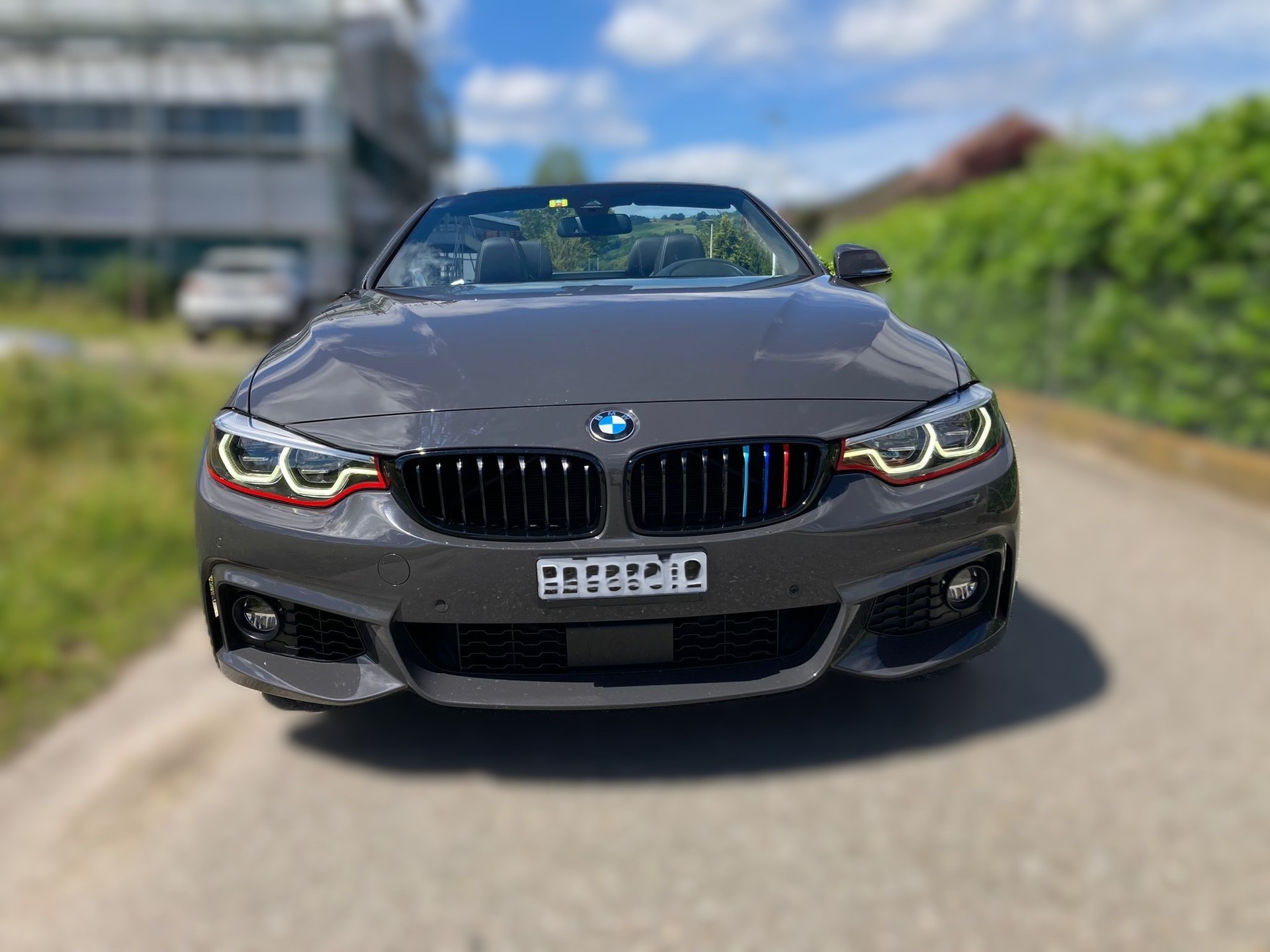 BMW 440i Cabriolet xDrive Colour Edition Steptronic-image-3