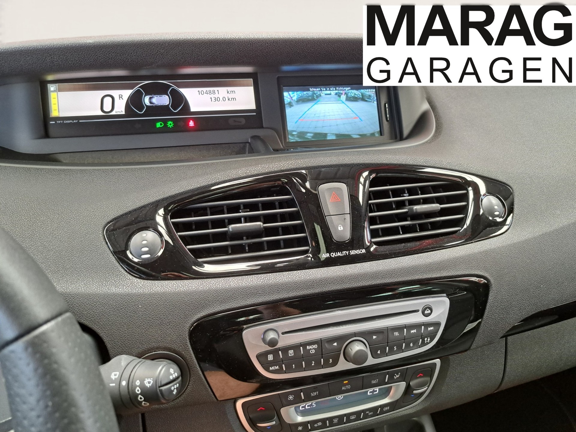 RENAULT Grand Scénic 2.0 dCi Bose Automatic-image-15