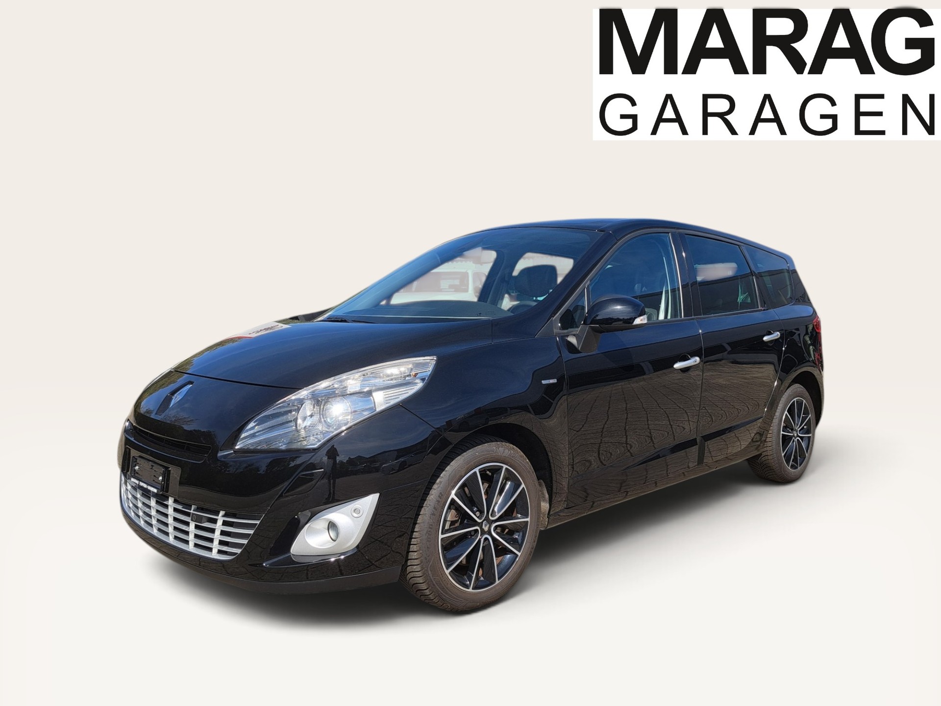 RENAULT Grand Scénic 2.0 dCi Bose Automatic-image-0