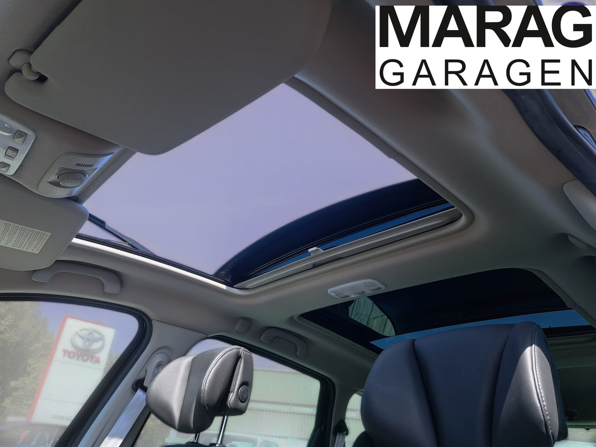 RENAULT Grand Scénic 2.0 dCi Bose Automatic-image-12
