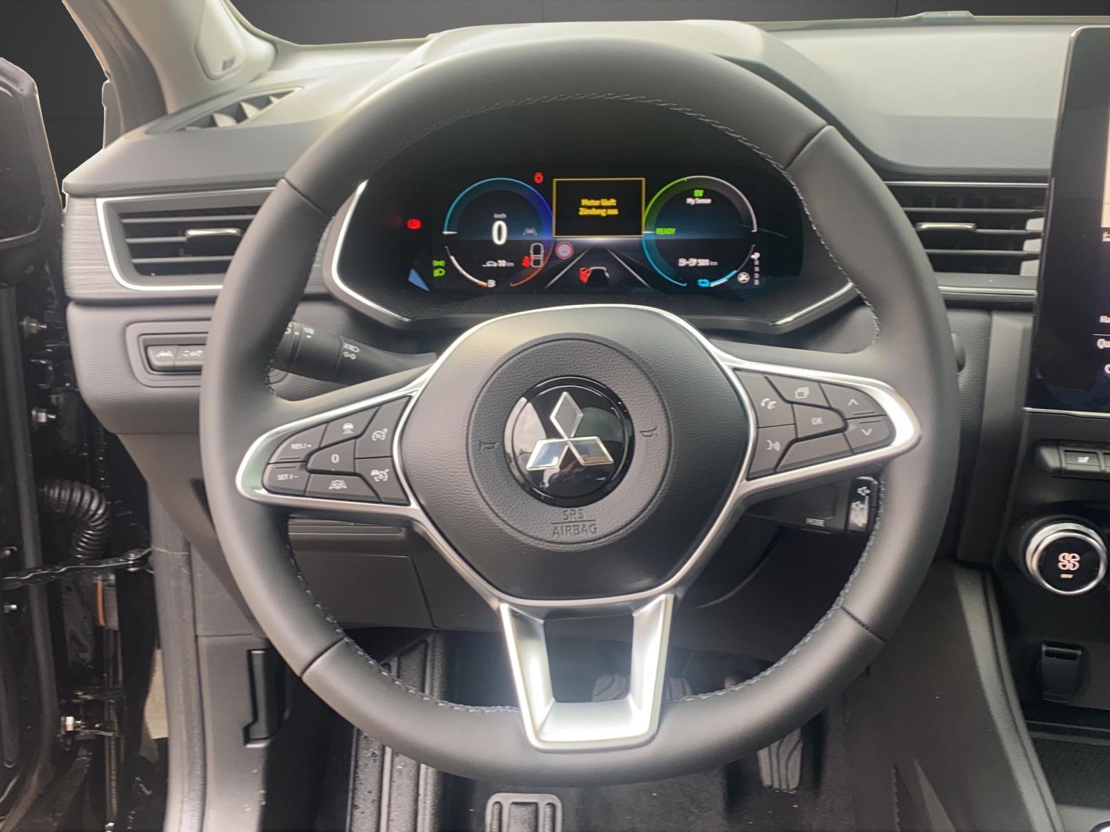 MITSUBISHI ASX 1.6 PHEV Instyle-image-10