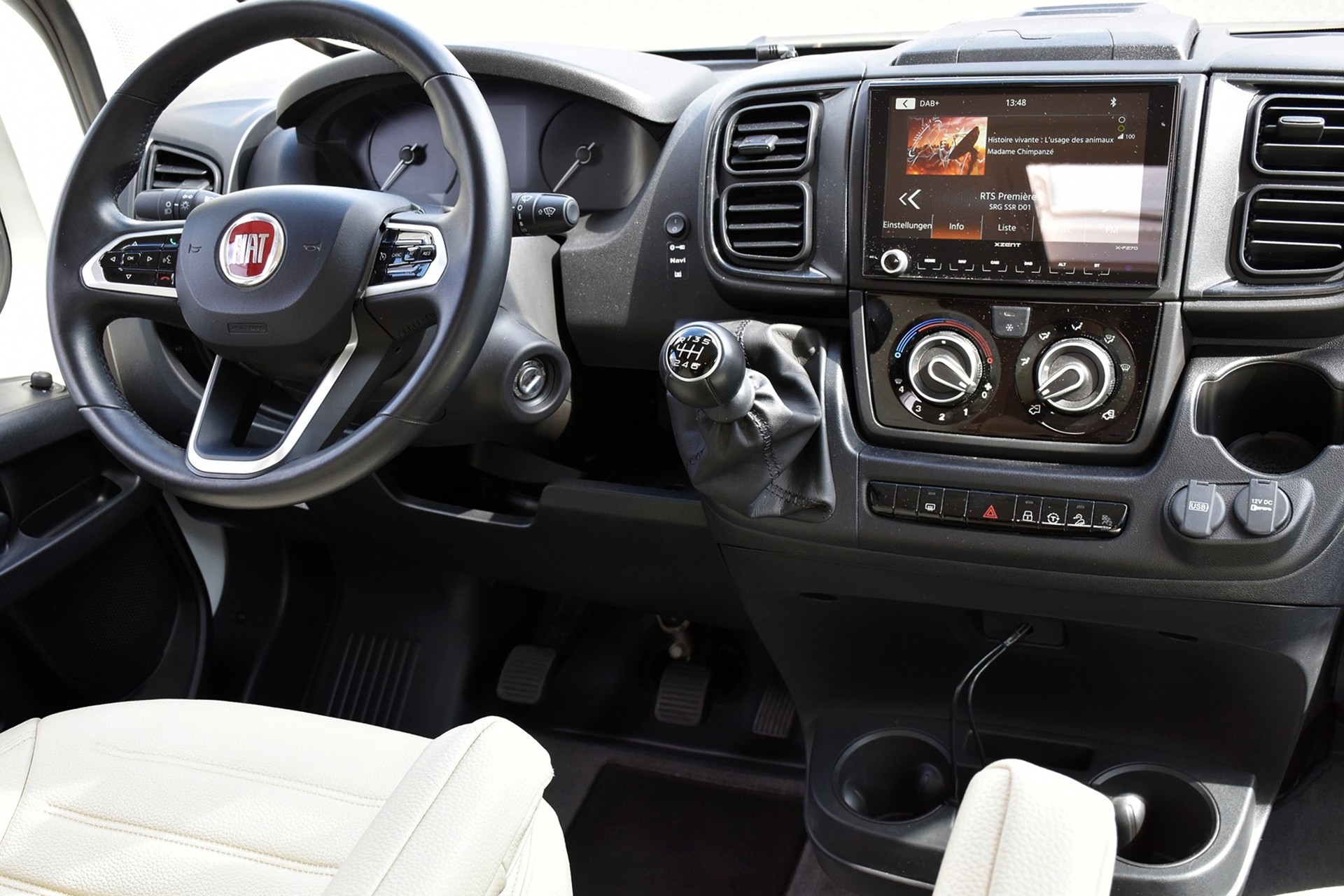 LAIKA KOSMO COMPACT V9 2,2 DIESEL FIAT DUCATO MJ 140-image-4
