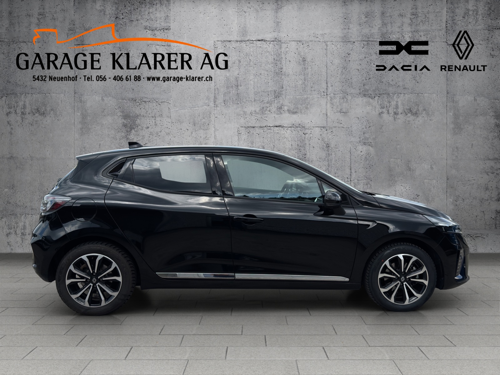 RENAULT Clio 1.6 E-Tech Techno-image-14