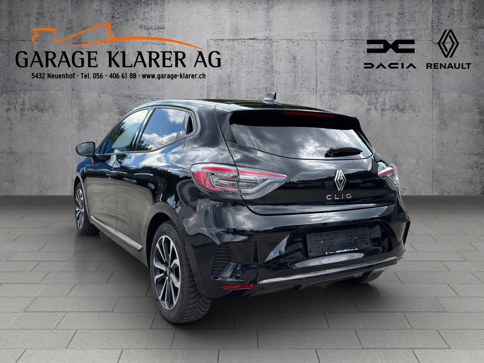 RENAULT Clio 1.6 E-Tech Techno-image-9