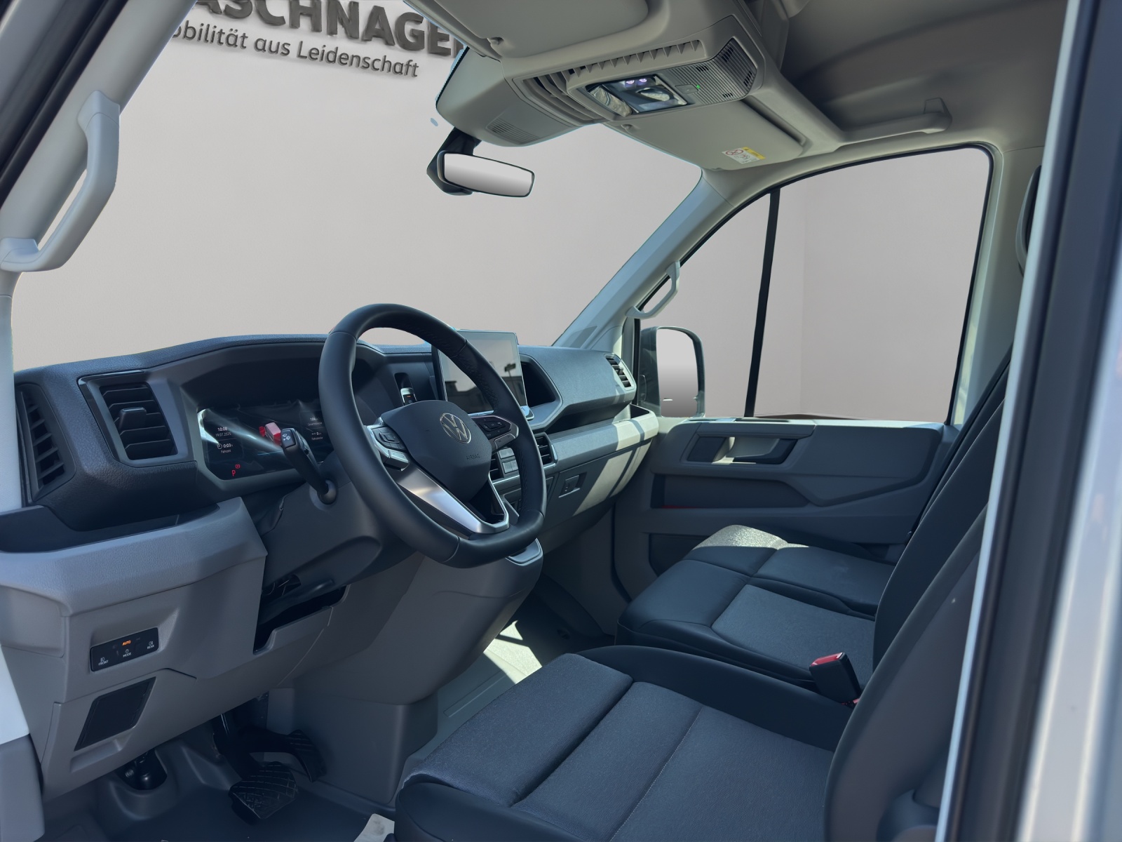 VW VW Crafter 35 2.0 BiTDI Entry L3 A-image-3