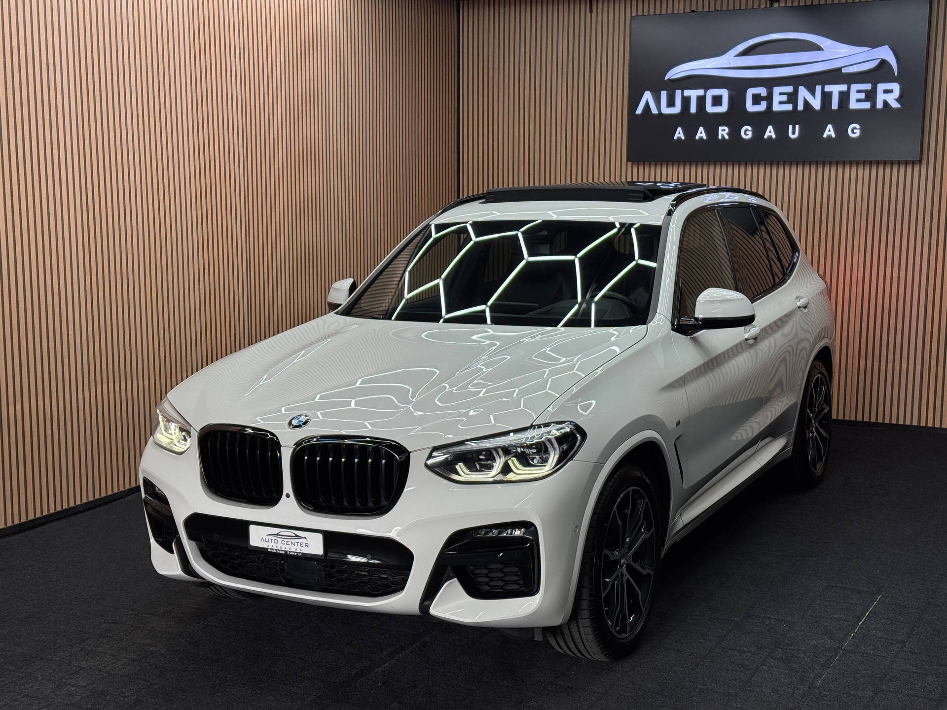 BMW X3 M40d 48V Pure M Sport Steptronic *ab CHF 439.-/ Monat*-image-2
