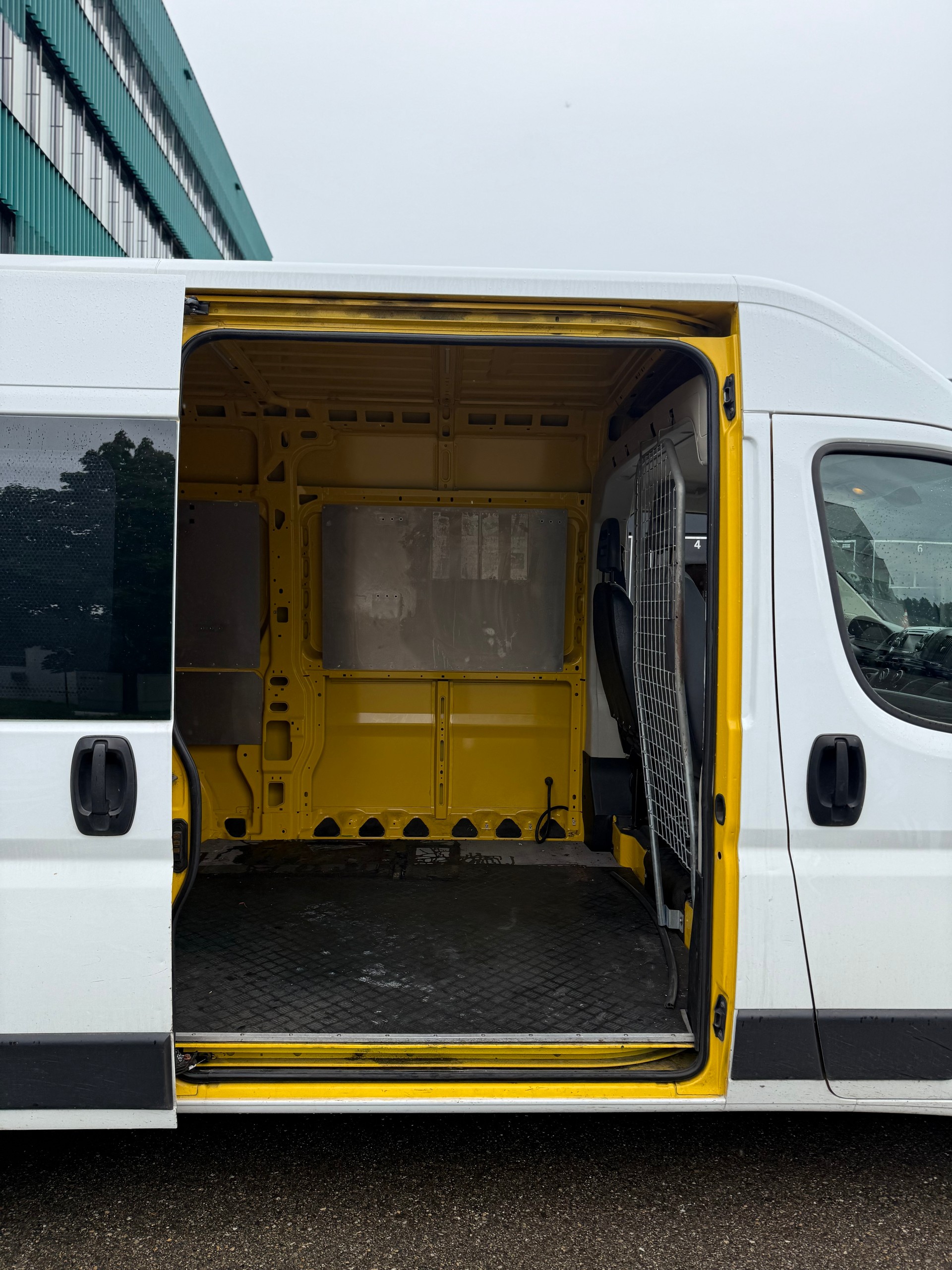 FIAT Ducato 35 2.3 MJ Comfort Matic-image-12