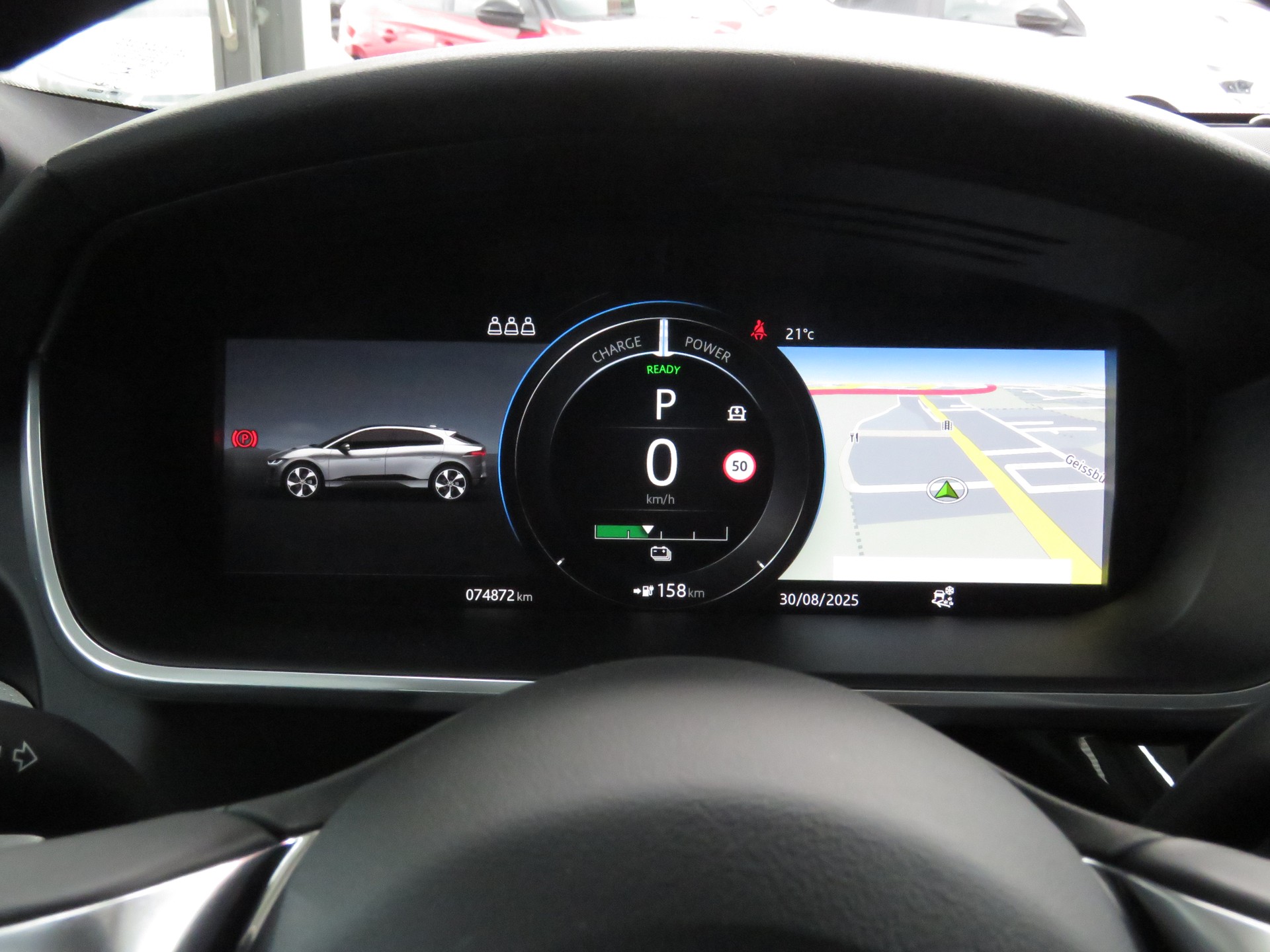 JAGUAR I-Pace EV400 HSE AWD Automat-image-19