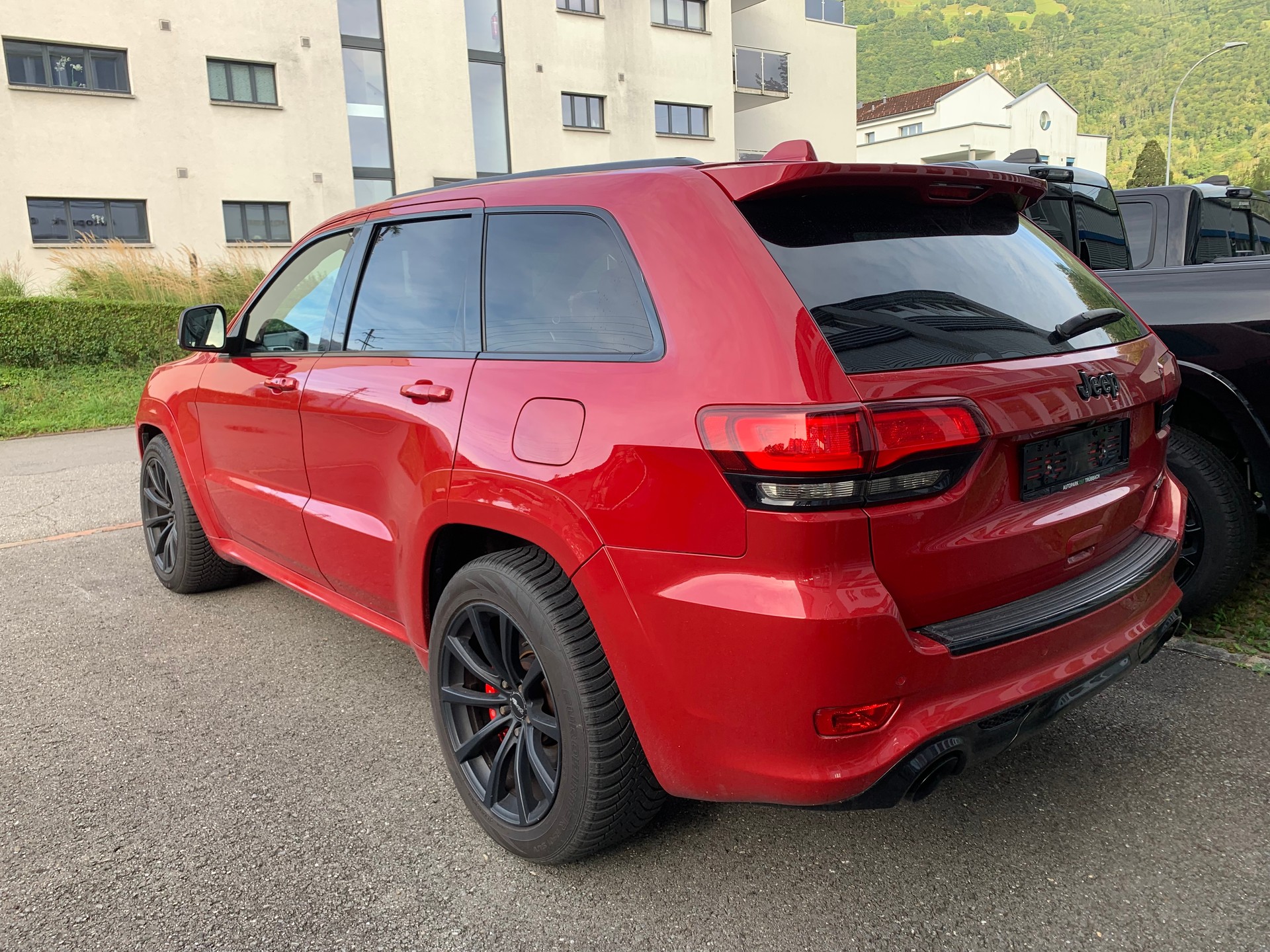 JEEP Grand Cherokee 6.4 V8 HEMI SRT8 Automatic-image-4