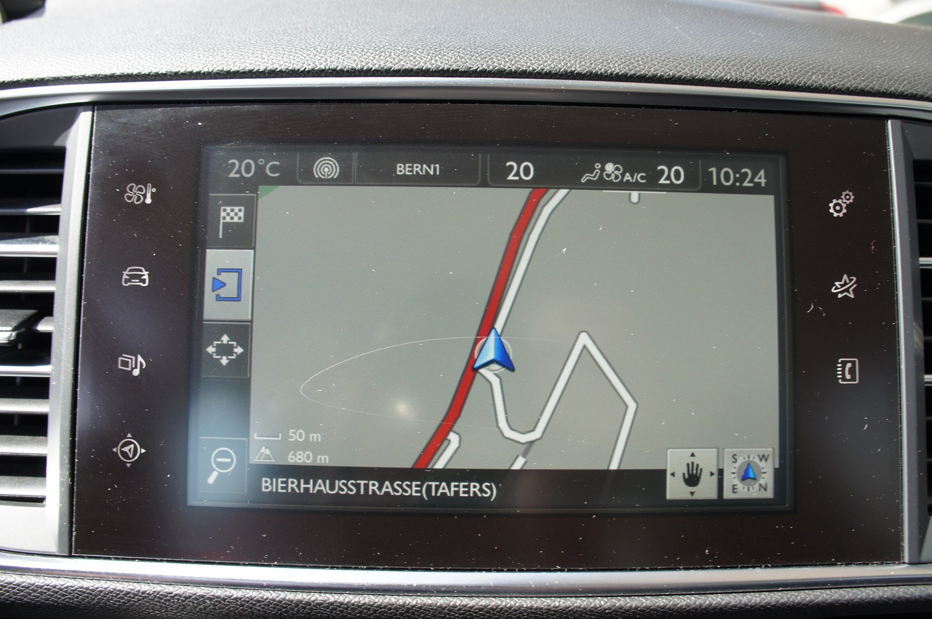 PEUGEOT 308 1.2 THP Allure Automatic-image-14