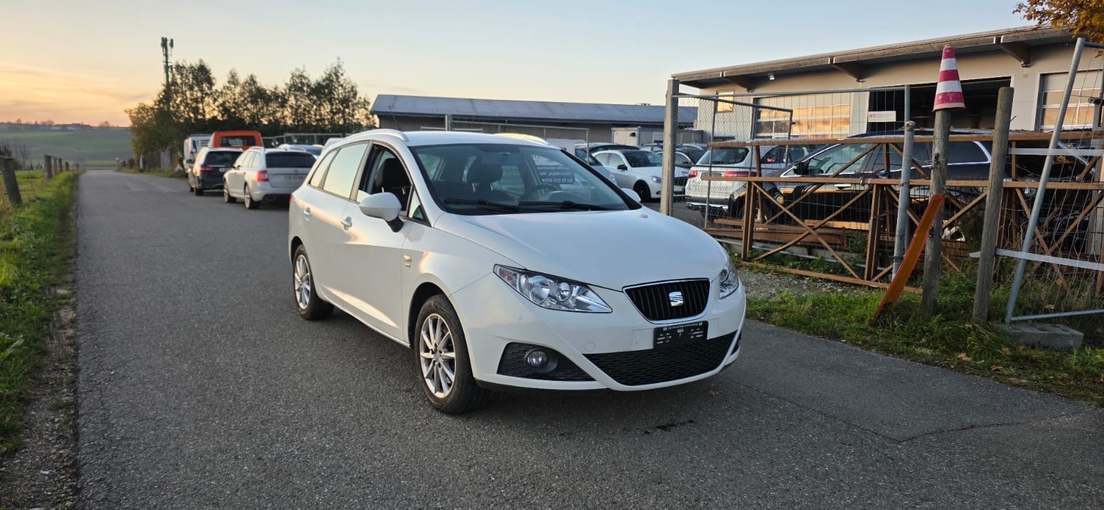SEAT Ibiza ST 1.6 TDI Sport-image-1