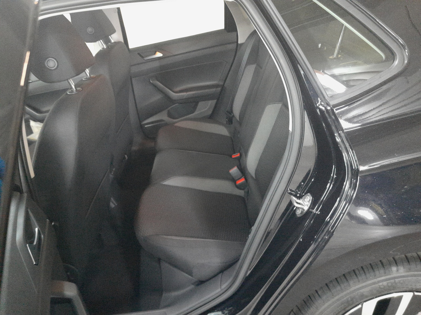 VW Polo 1.0 TSI Life DSG-image-11