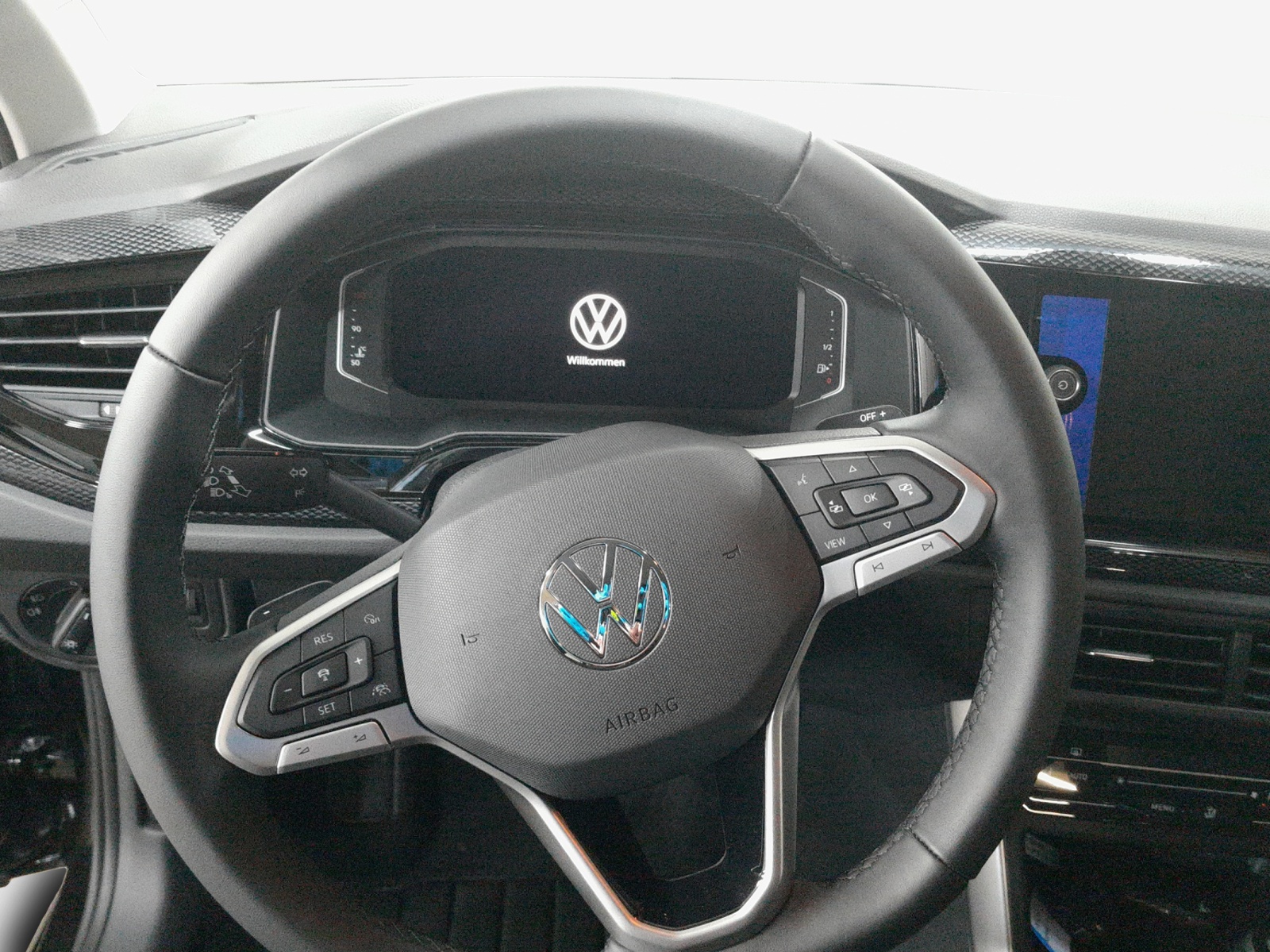 VW Polo 1.0 TSI Life DSG-image-9