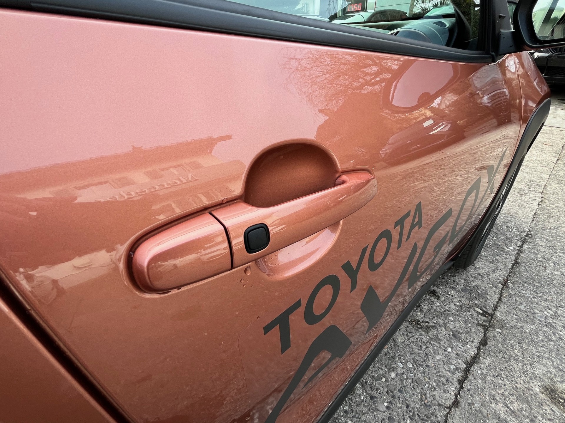 TOYOTA AYGO X 1.5 HSD Trend CVT-image-14