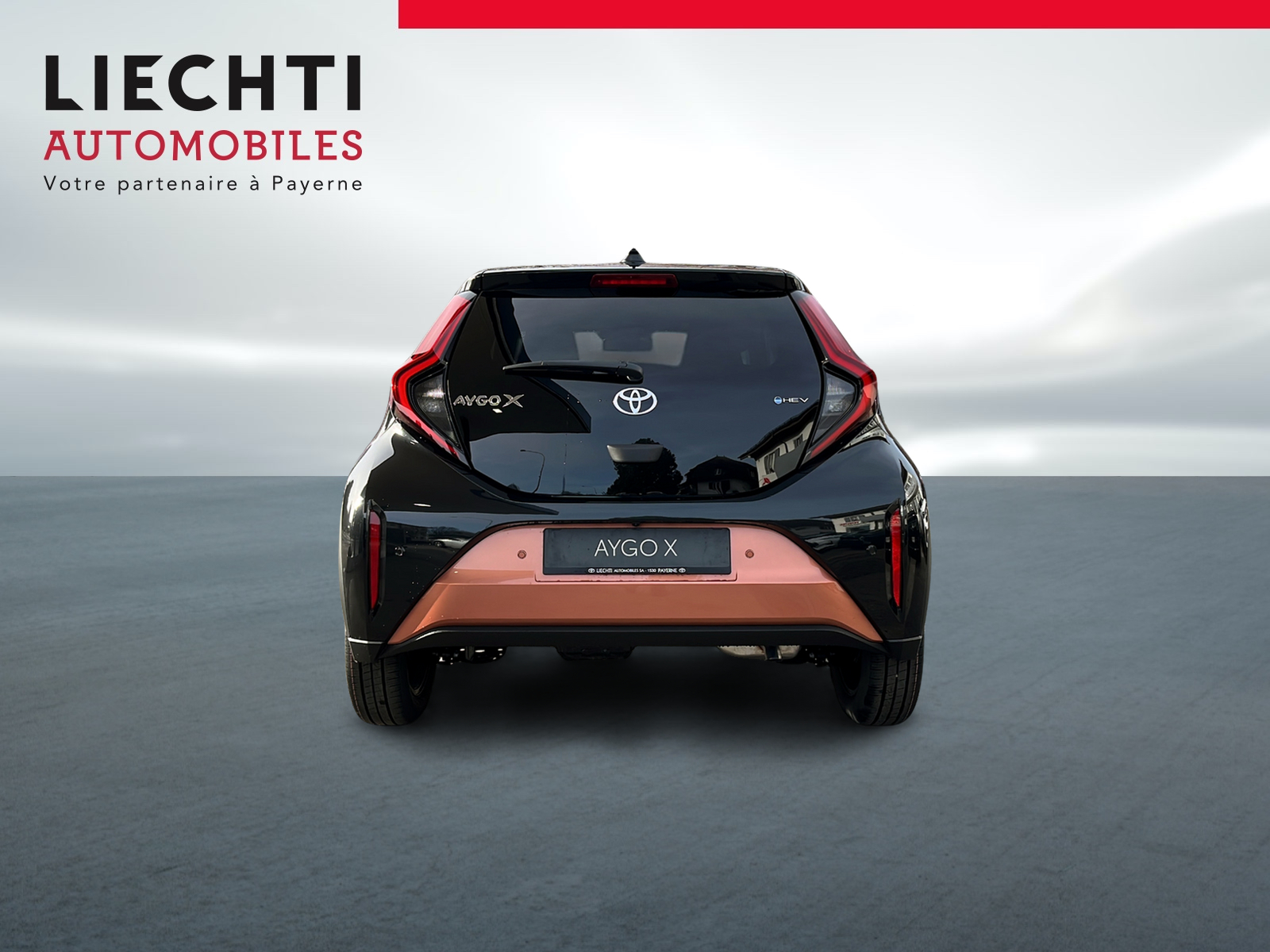 TOYOTA AYGO X 1.5 HSD Trend CVT-image-11