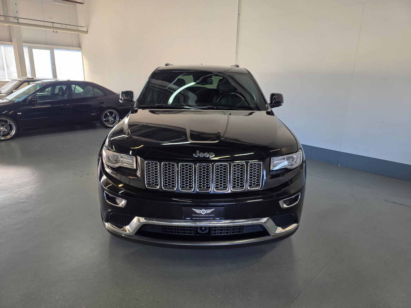 JEEP Grand Cherokee 3.0 CRD Summit Automatic-image-4