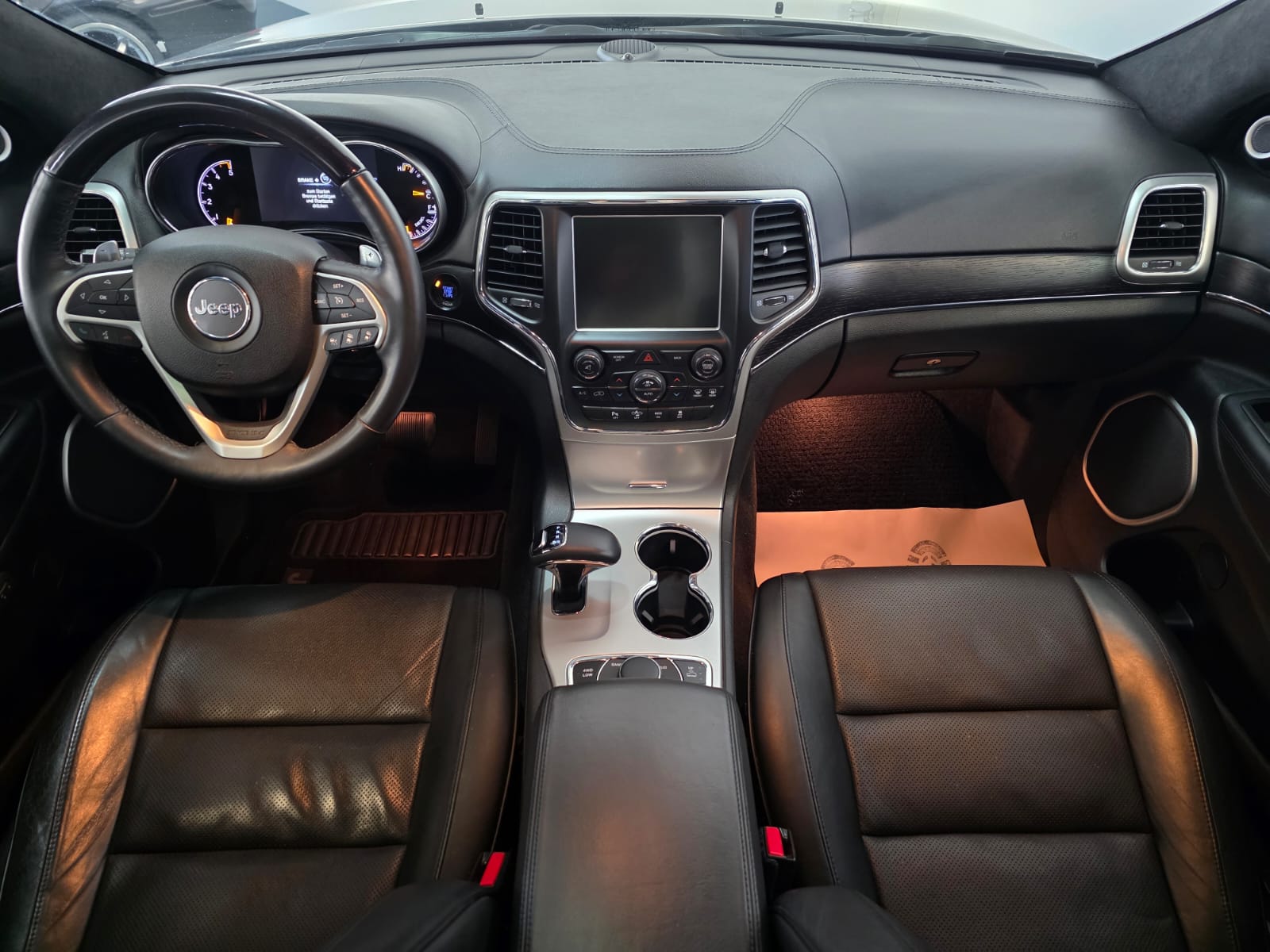 JEEP Grand Cherokee 3.0 CRD Summit Automatic-image-17