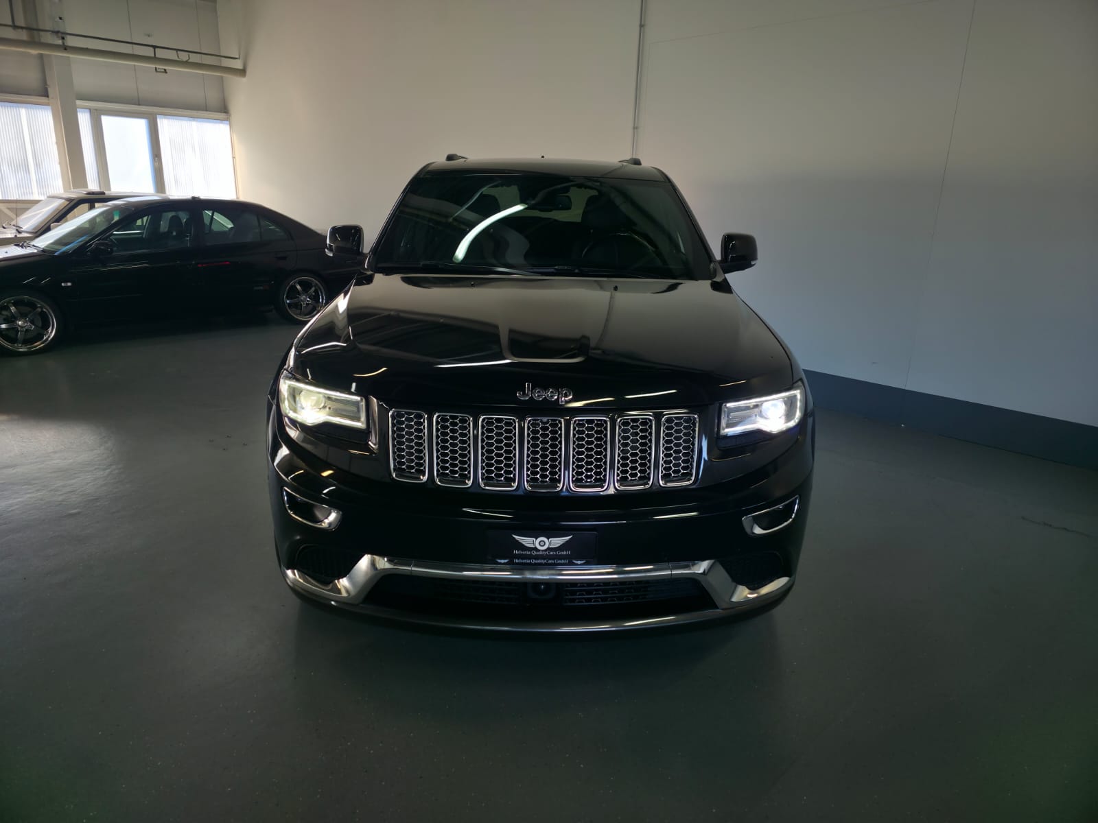 JEEP Grand Cherokee 3.0 CRD Summit Automatic-image-5