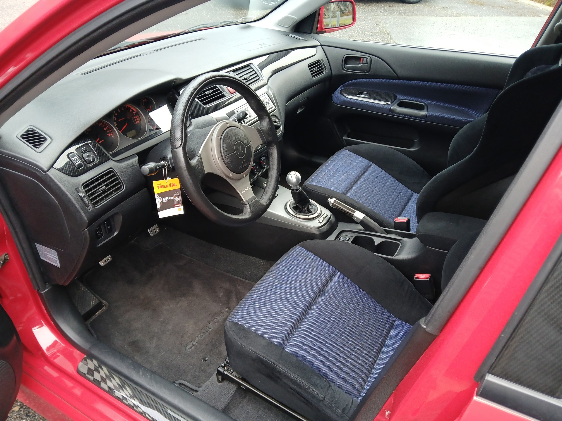 MITSUBISHI Lancer Evo VIII Intense (Sport)-image-4